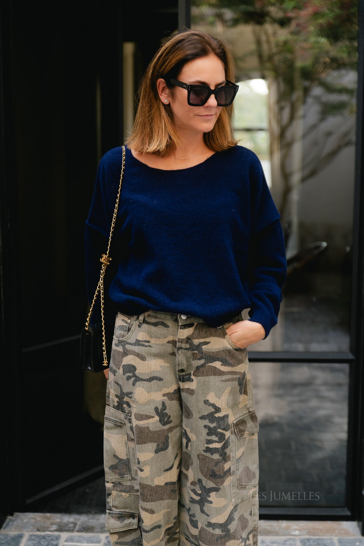 Nova off shoulder sweater navy
