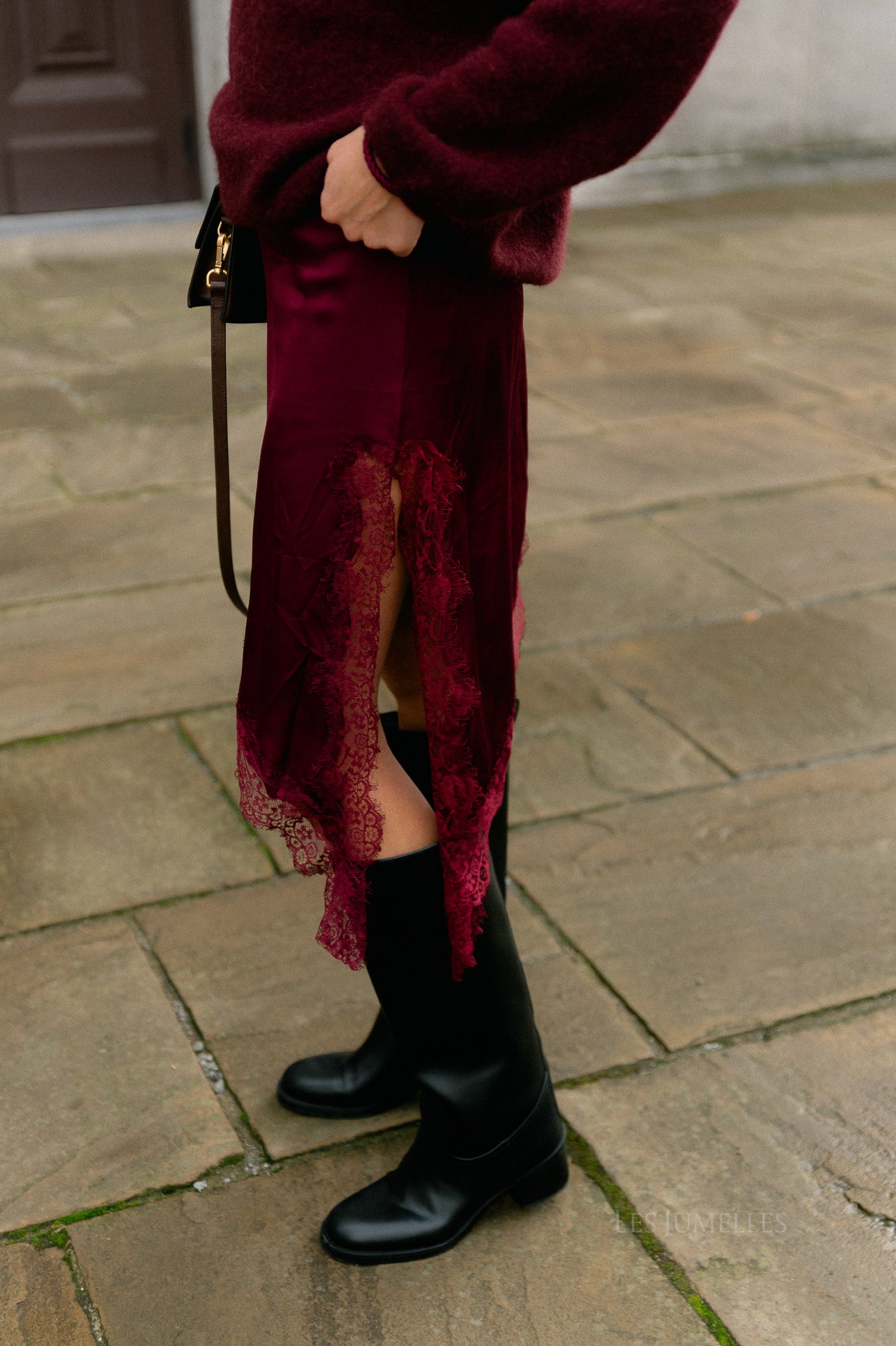 Odette lace dress burgundy