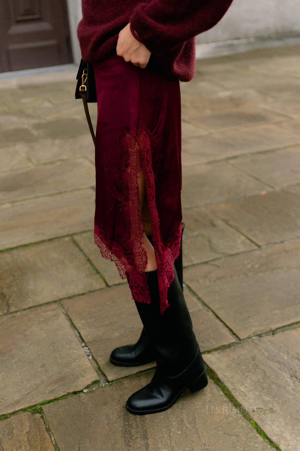 Odette lace dress burgundy