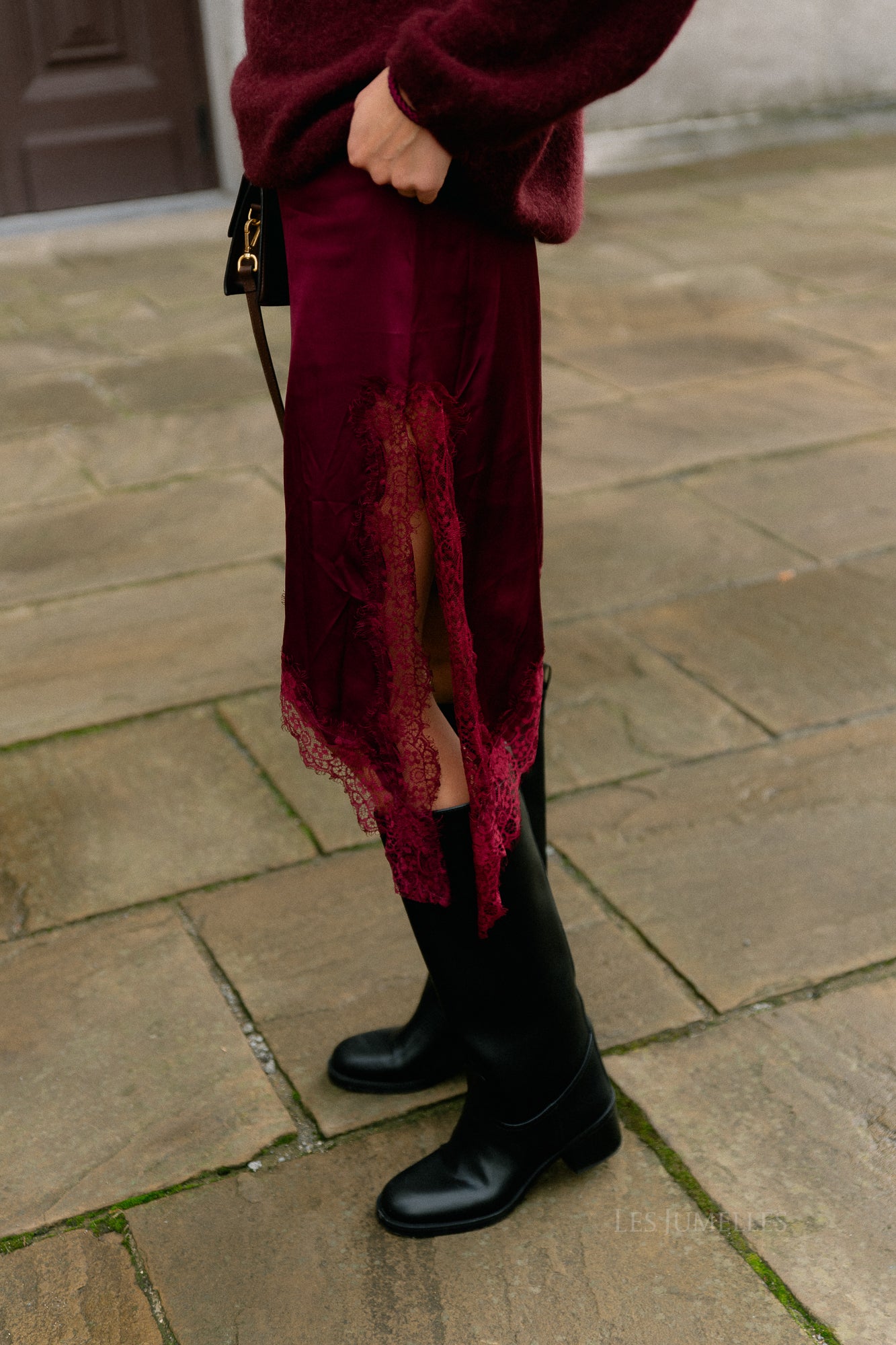 Odette lace dress burgundy