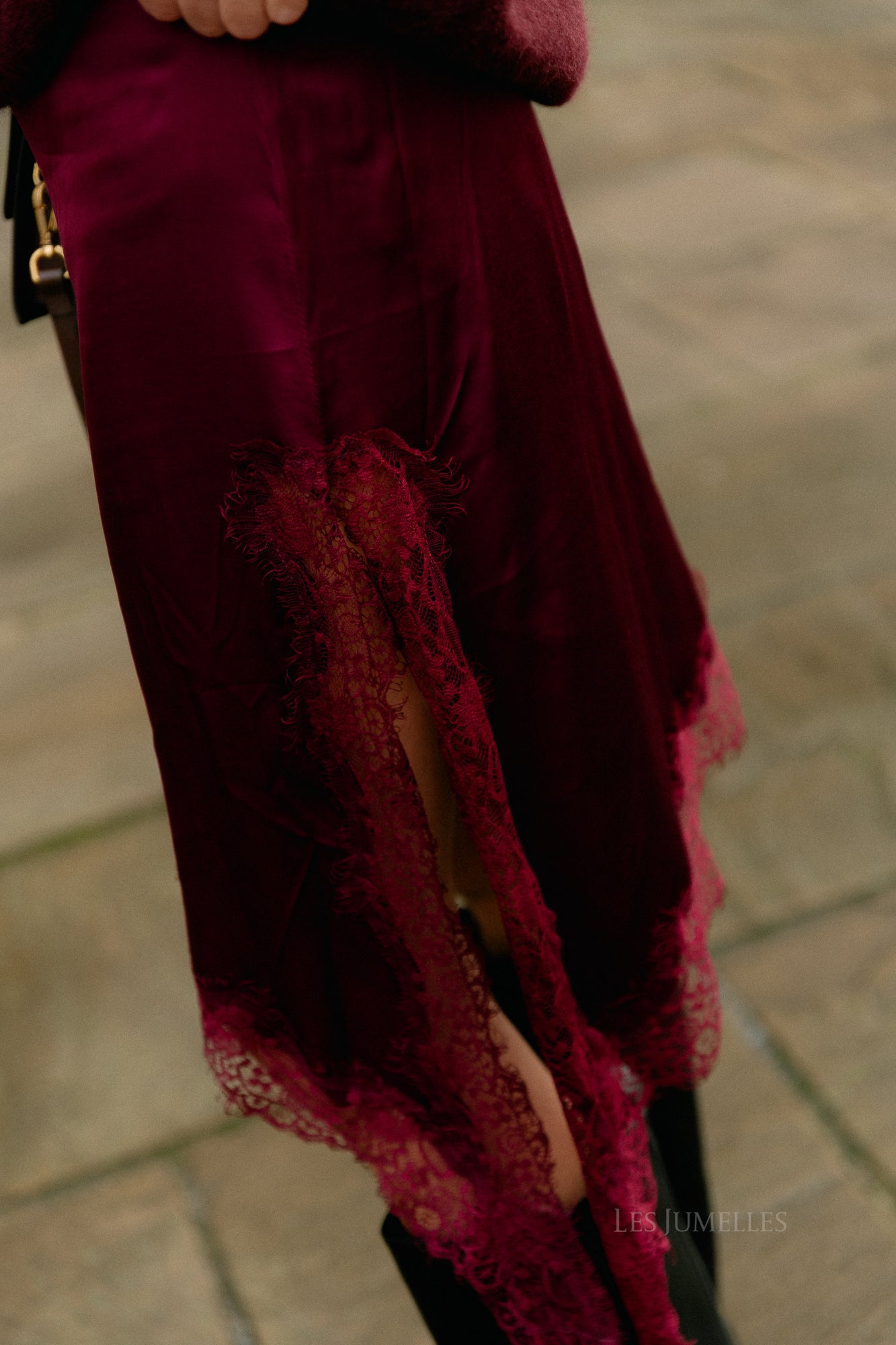 Odette lace dress burgundy