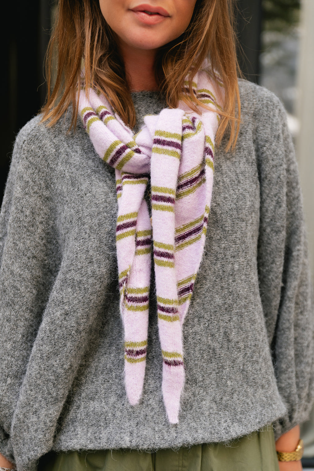 PCErin triangle scarf light lilac/woodbine