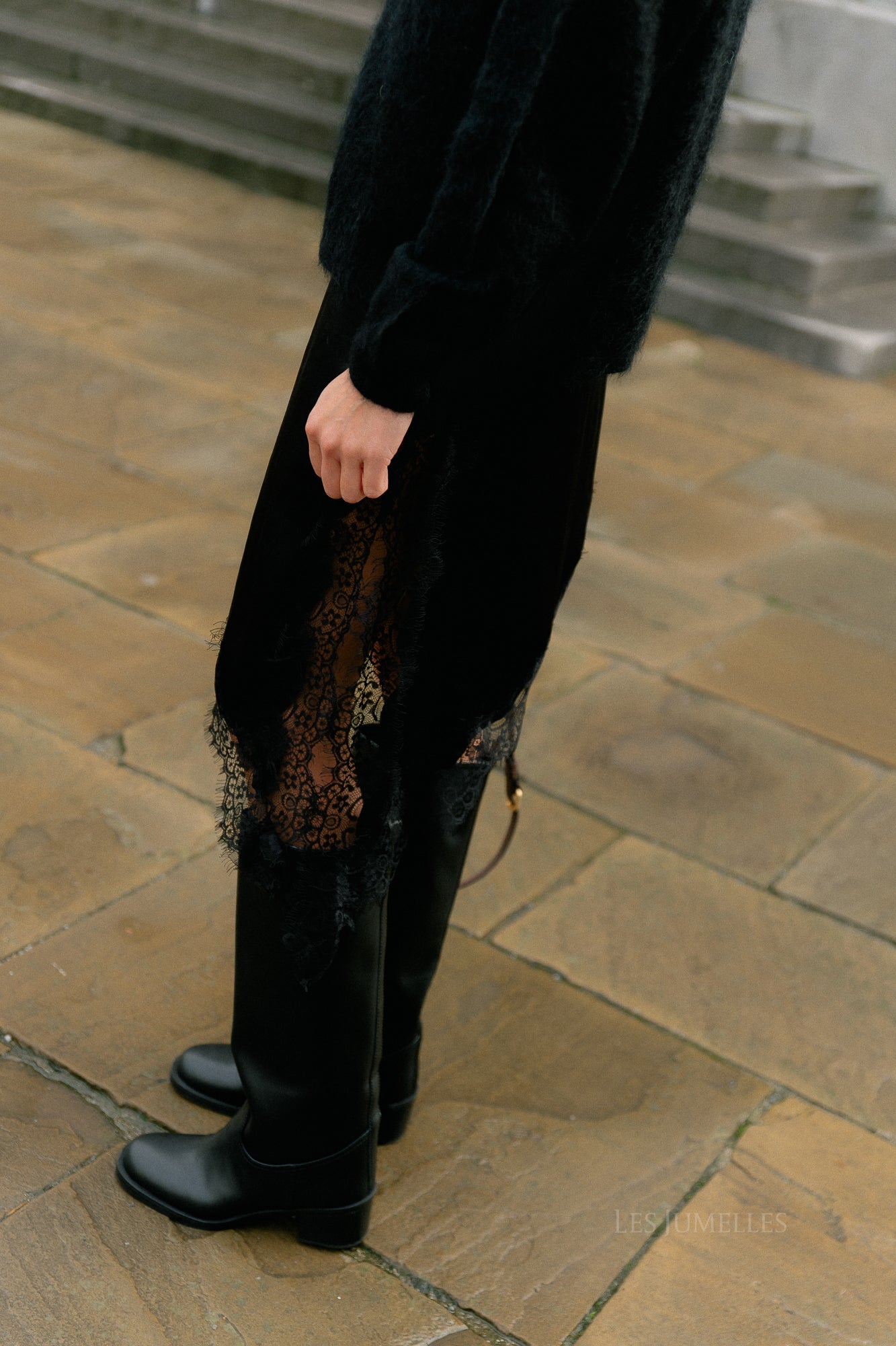 Odette lace skirt black