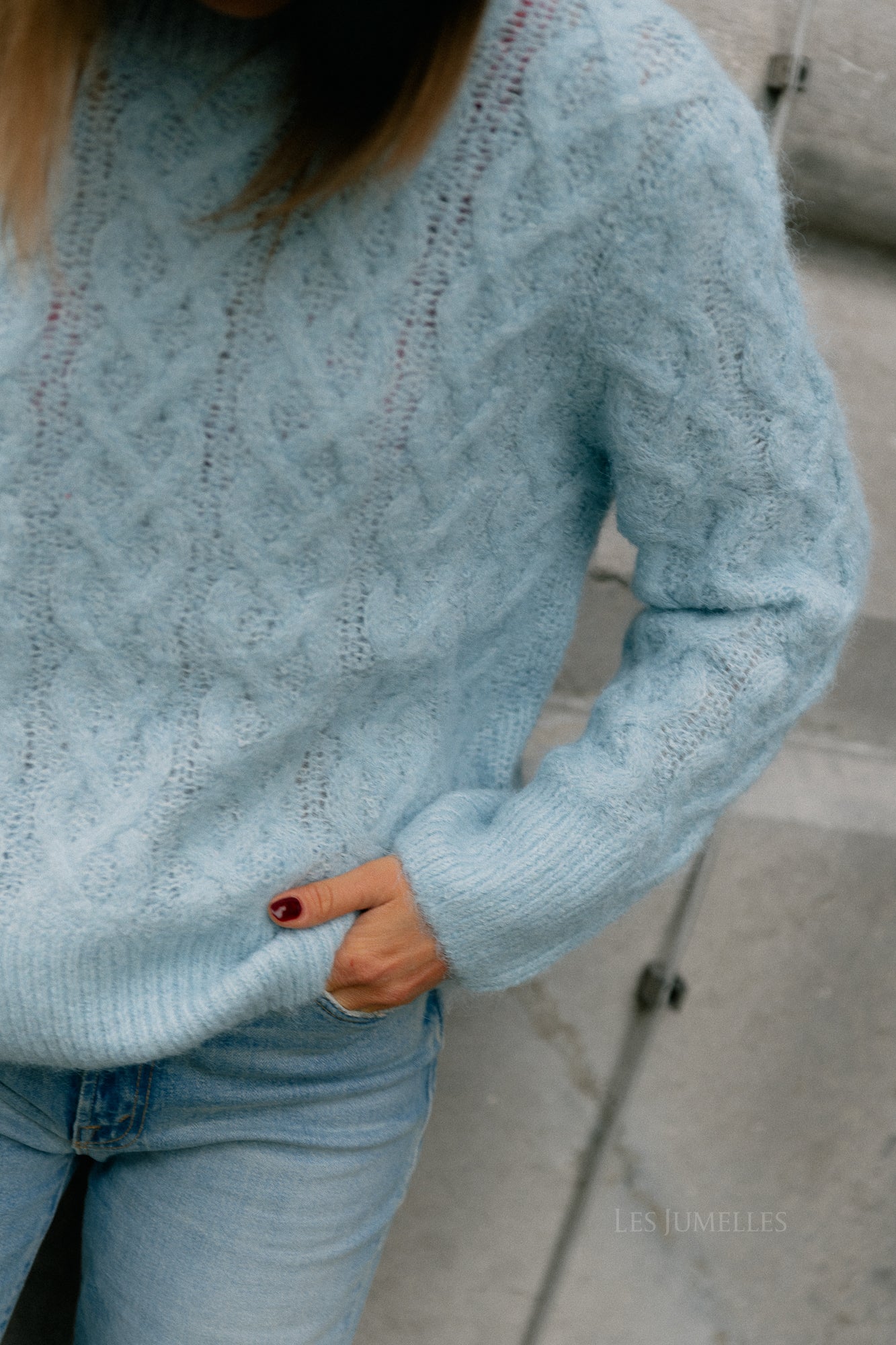 VISobell O-neck L/S cable knit top winter sky