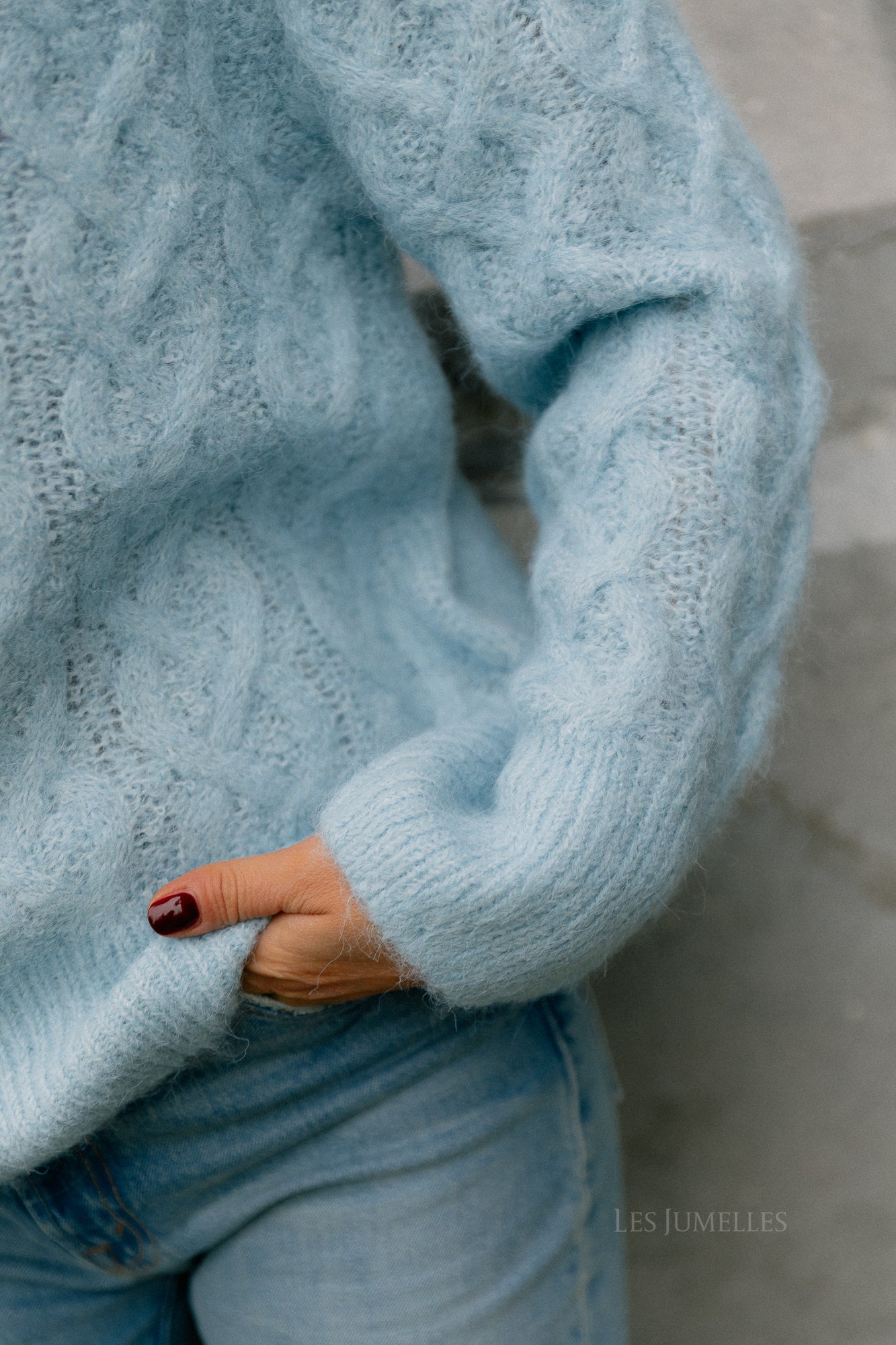 VISobell O-neck L/S cable knit top winter sky