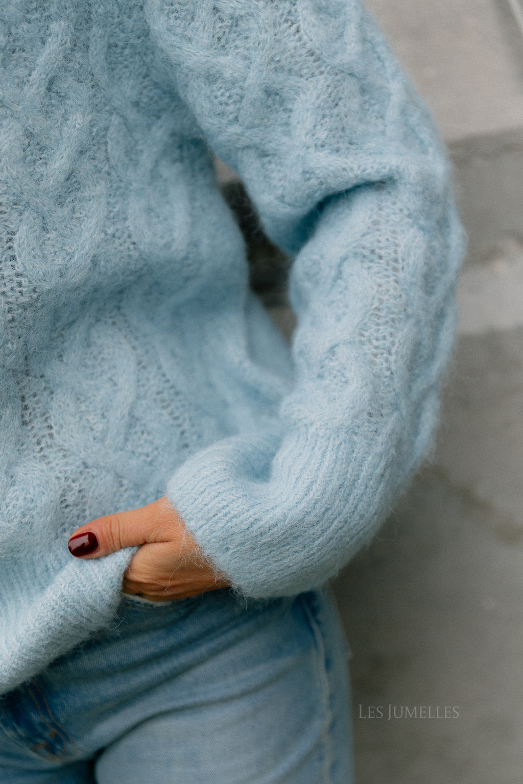 VISobell O-neck L/S cable knit top winter sky