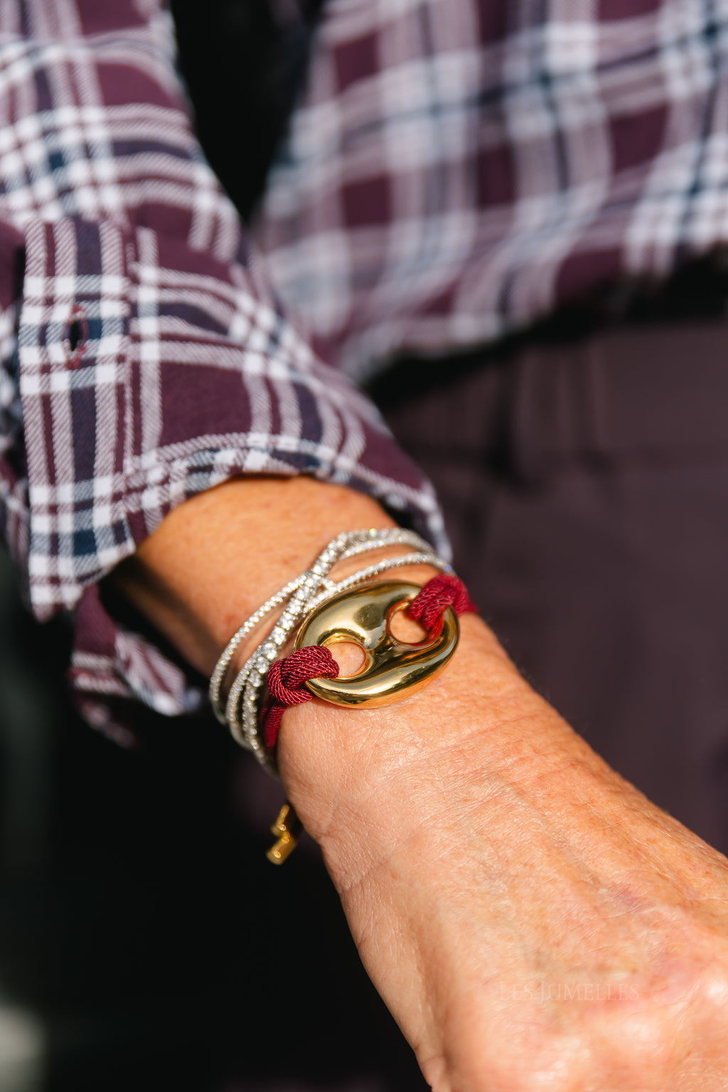 Cord bracelet with gold-tone bean detail burgundy