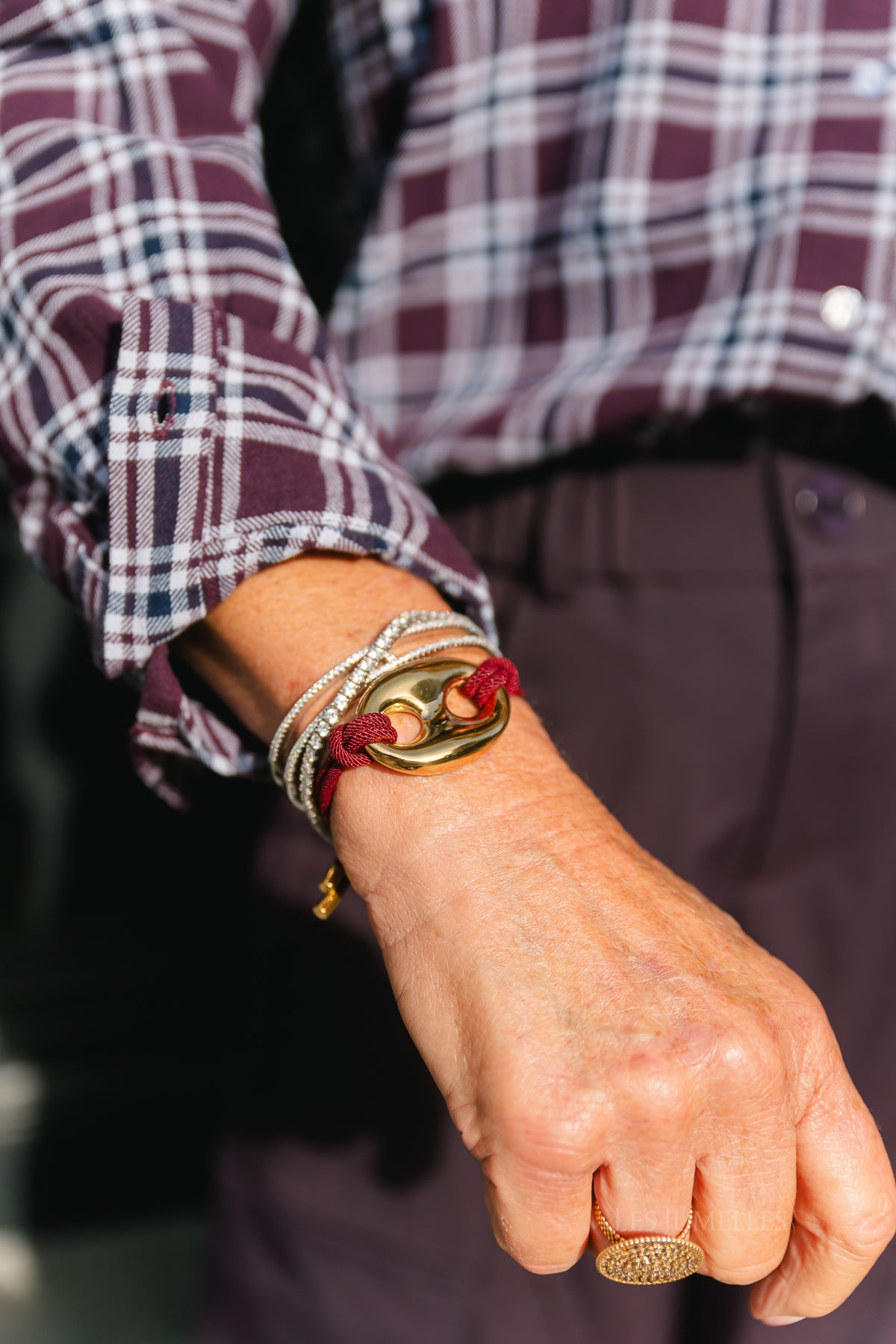 Cord bracelet with gold-tone bean detail burgundy