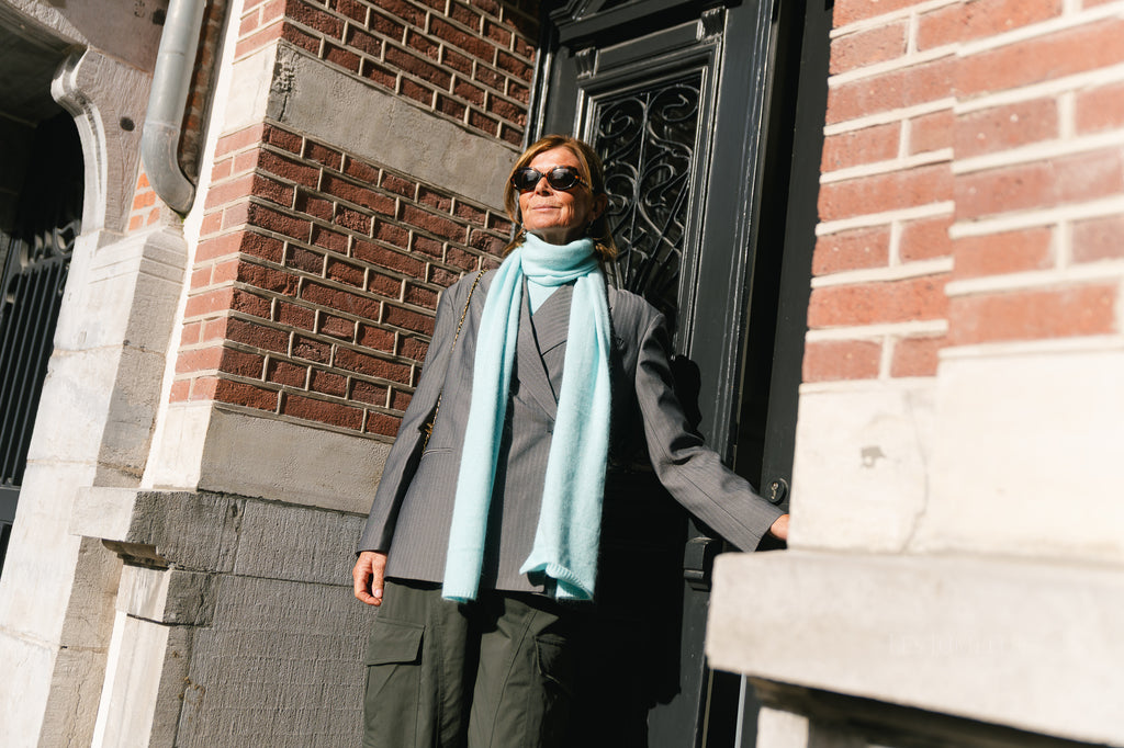 Mila knitted scarf aqua