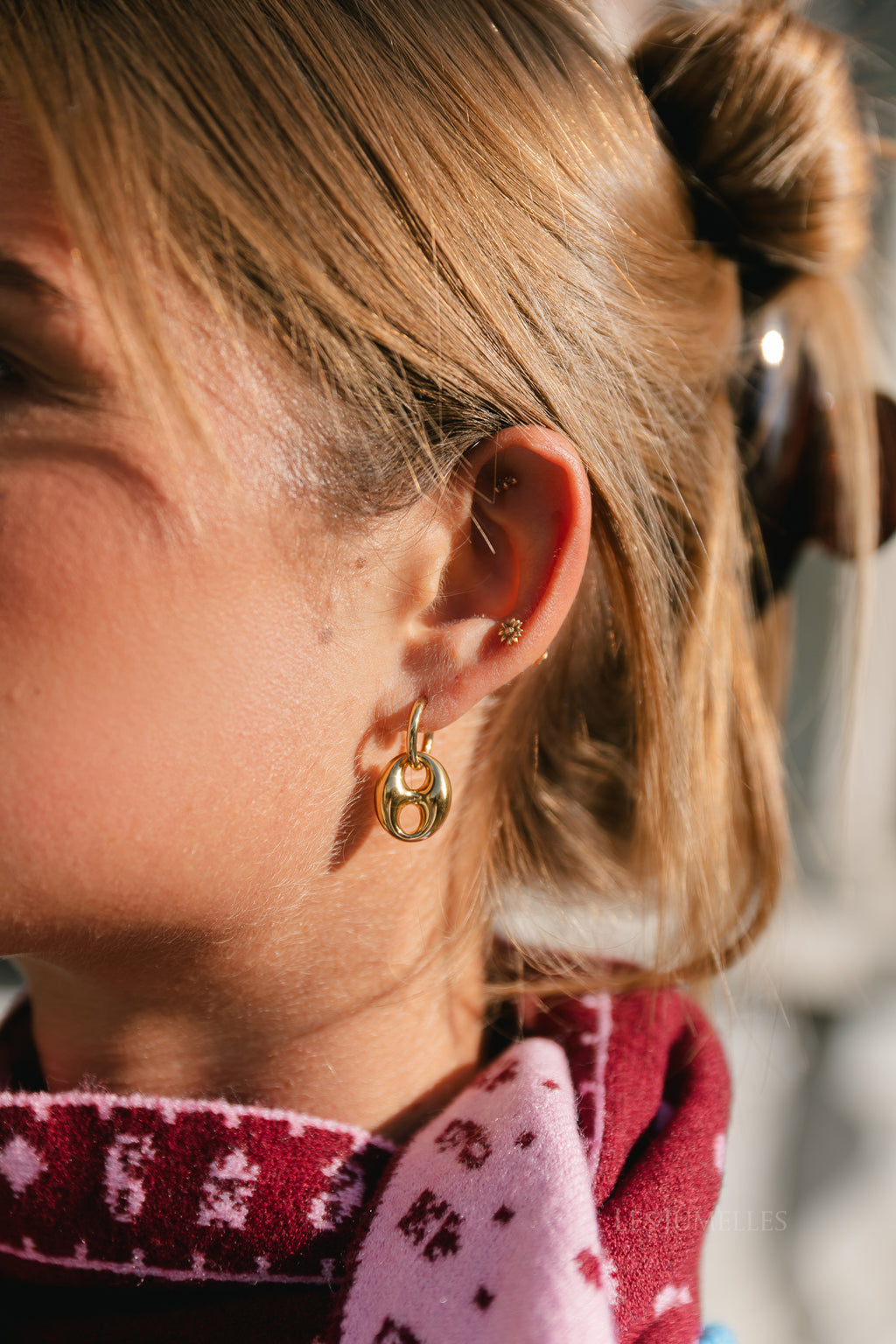 Stainless steel bean earrings gold
