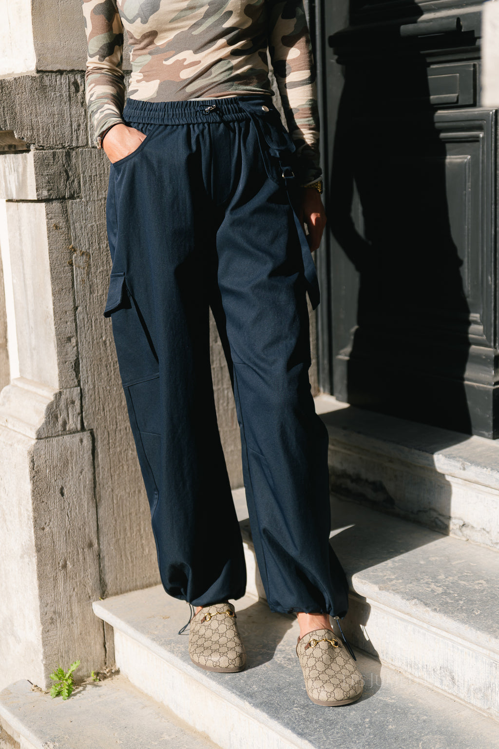 Lydia cargo pants navy