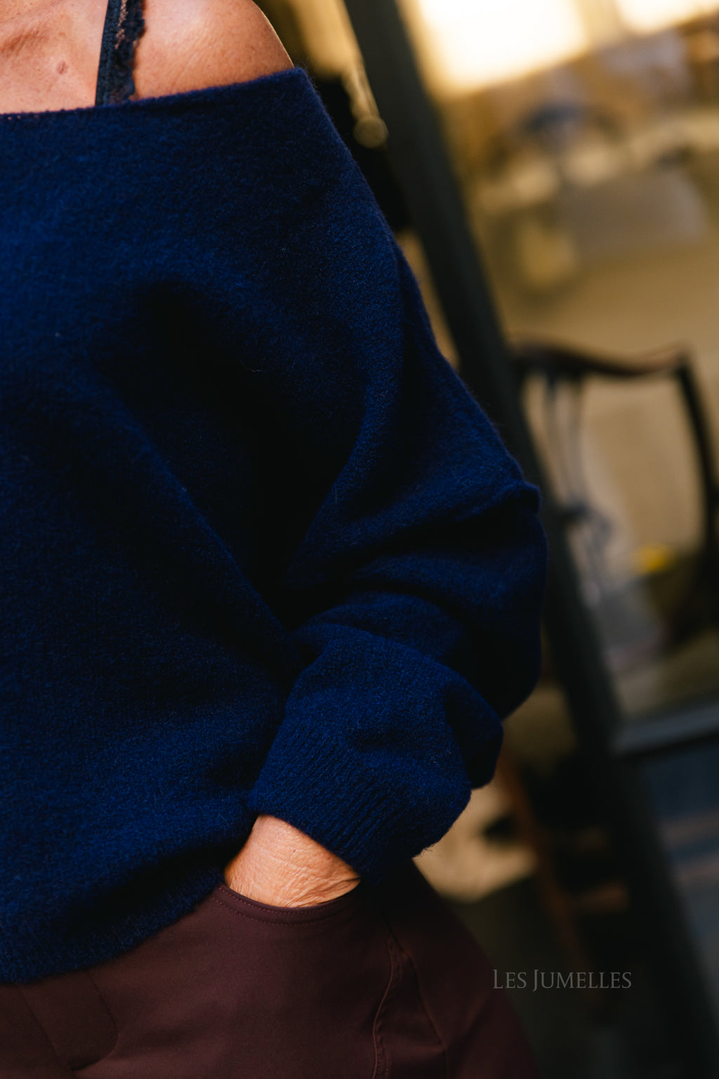 Nova off shoulder sweater navy