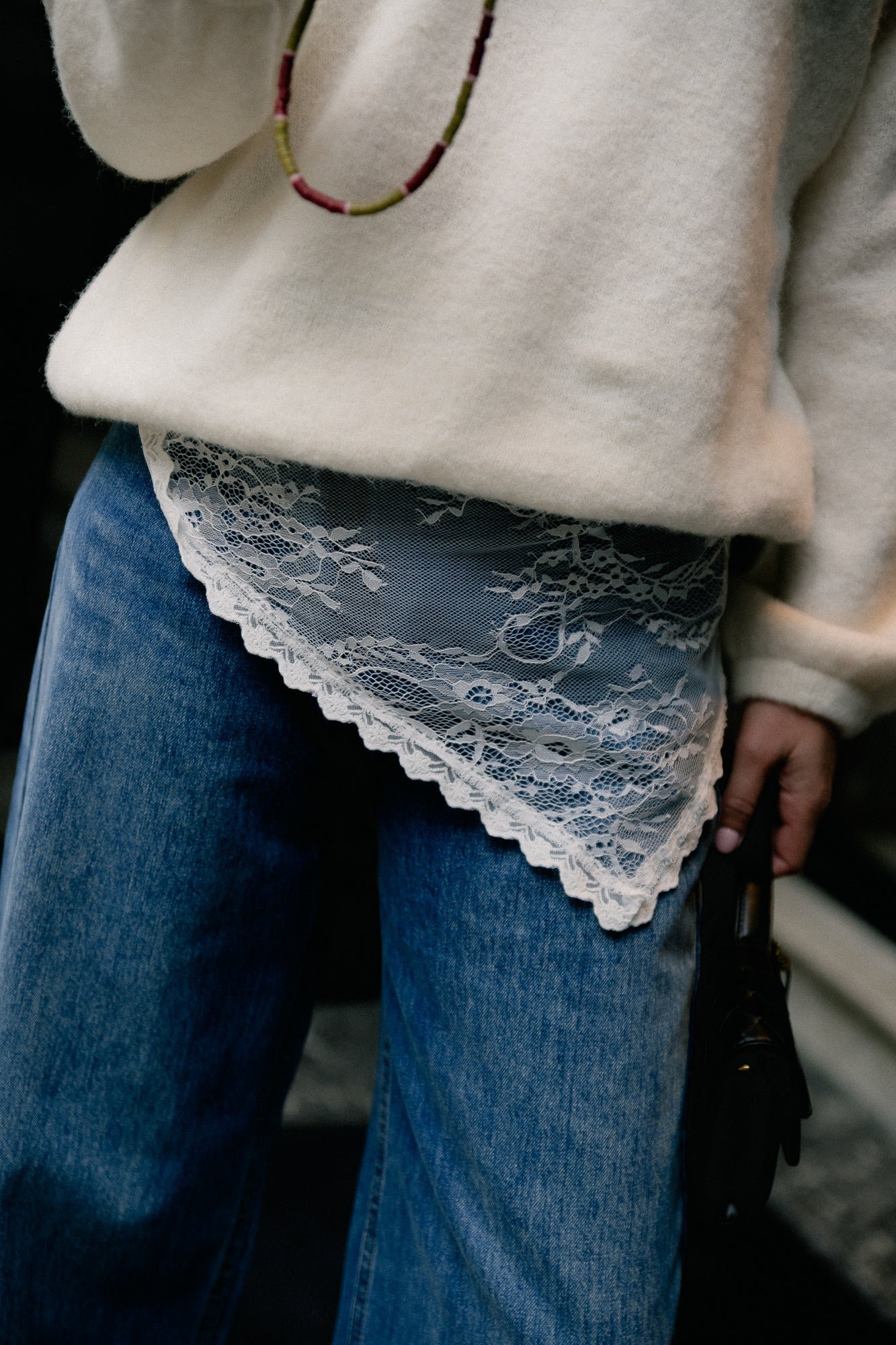 VIAliva lace scarf snow white