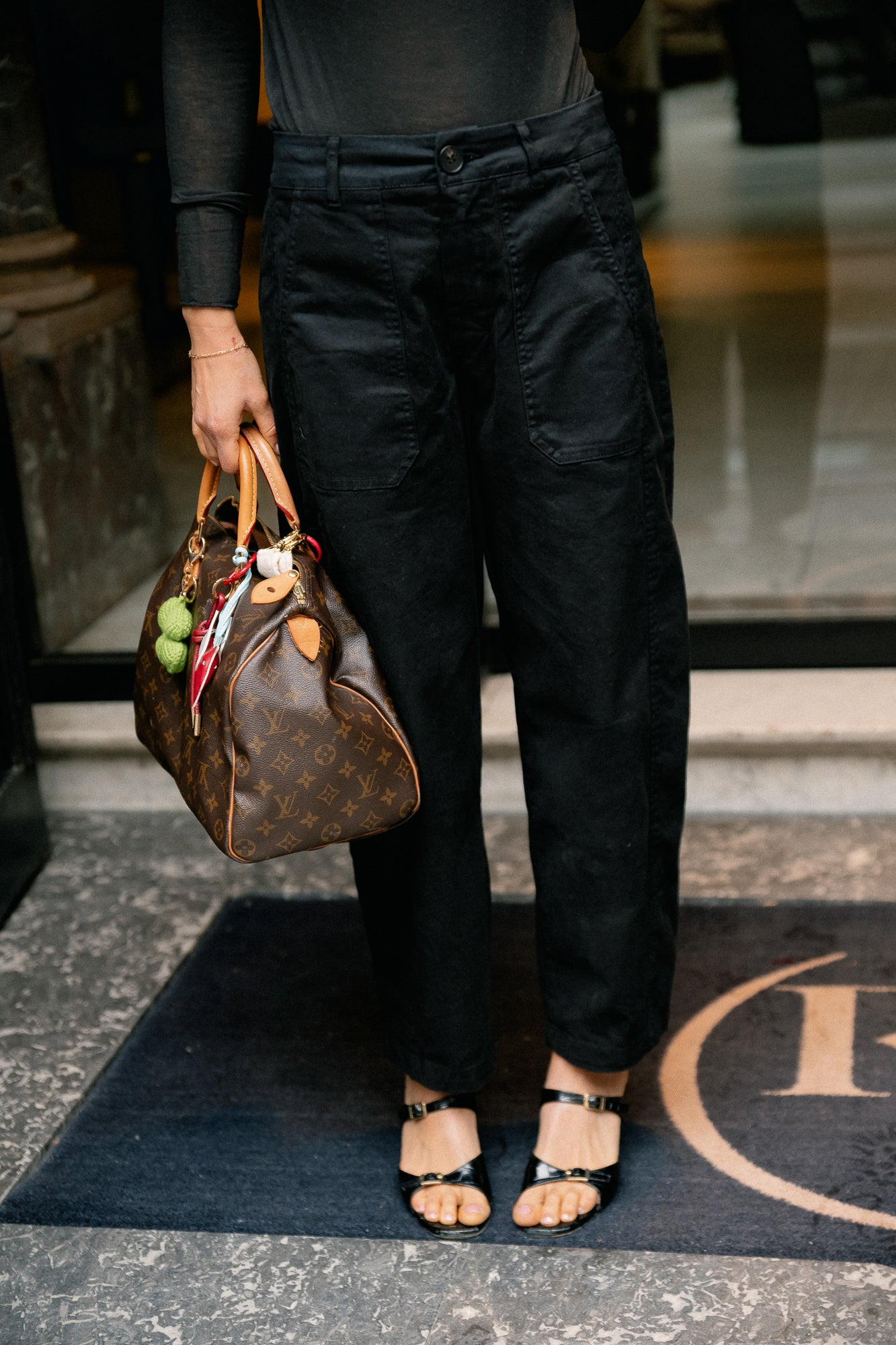 Bree balloon fit pants black