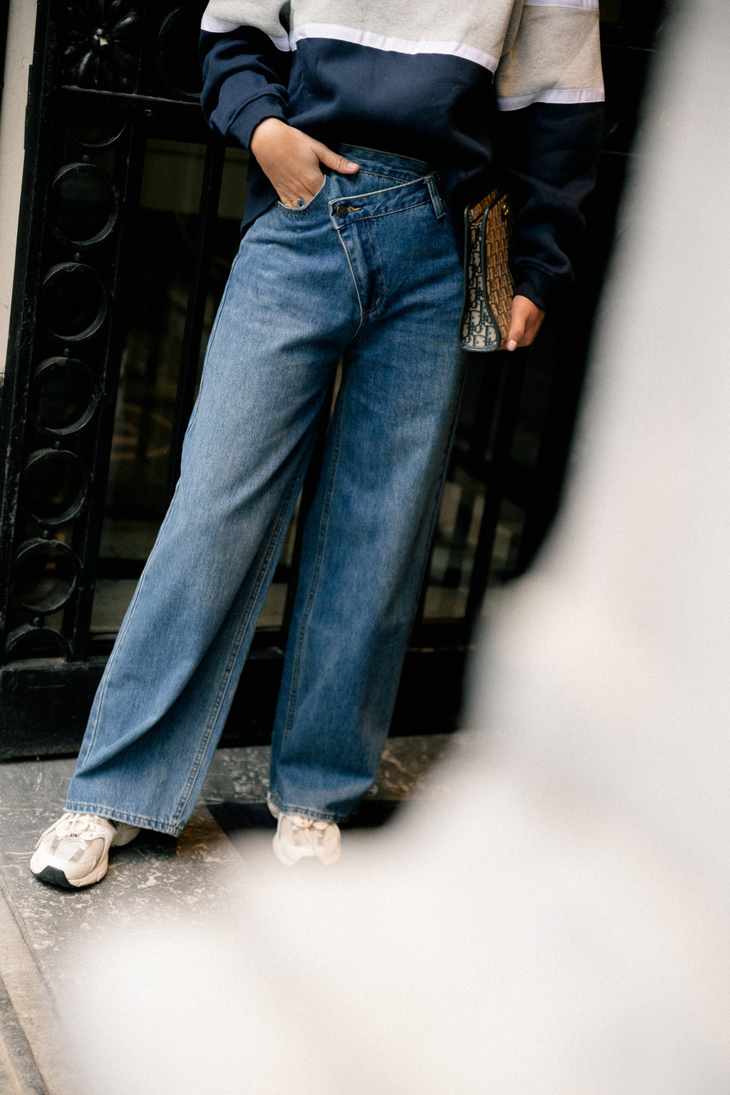 Rena asymmetric jeans medium blue