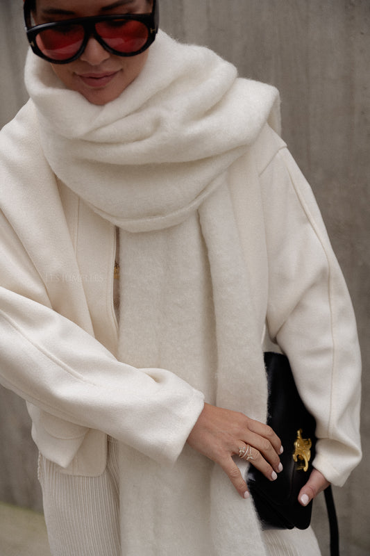 Les Jumelles Isra scarf off white