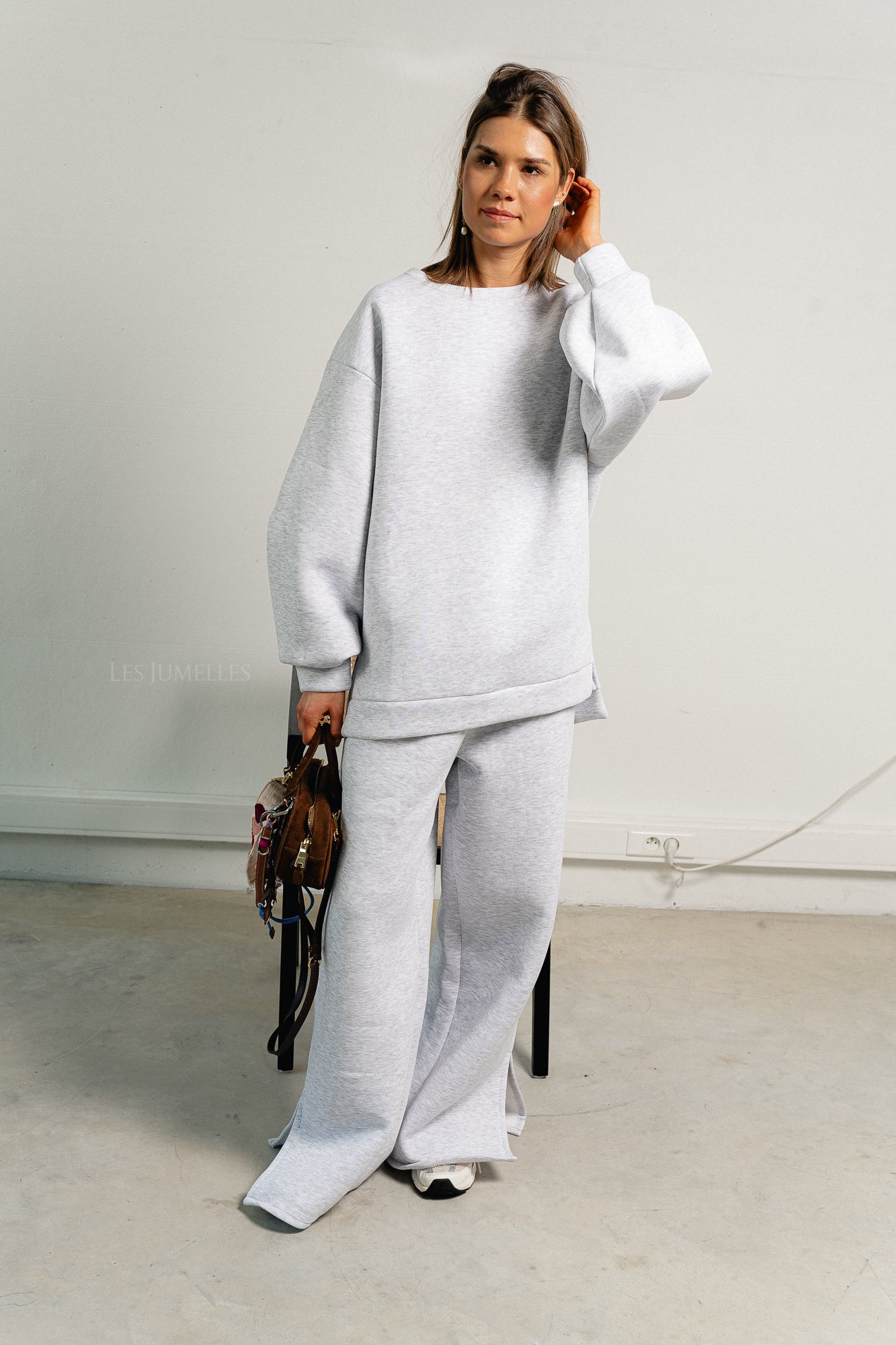 Emelyne sweat pants with split light grey