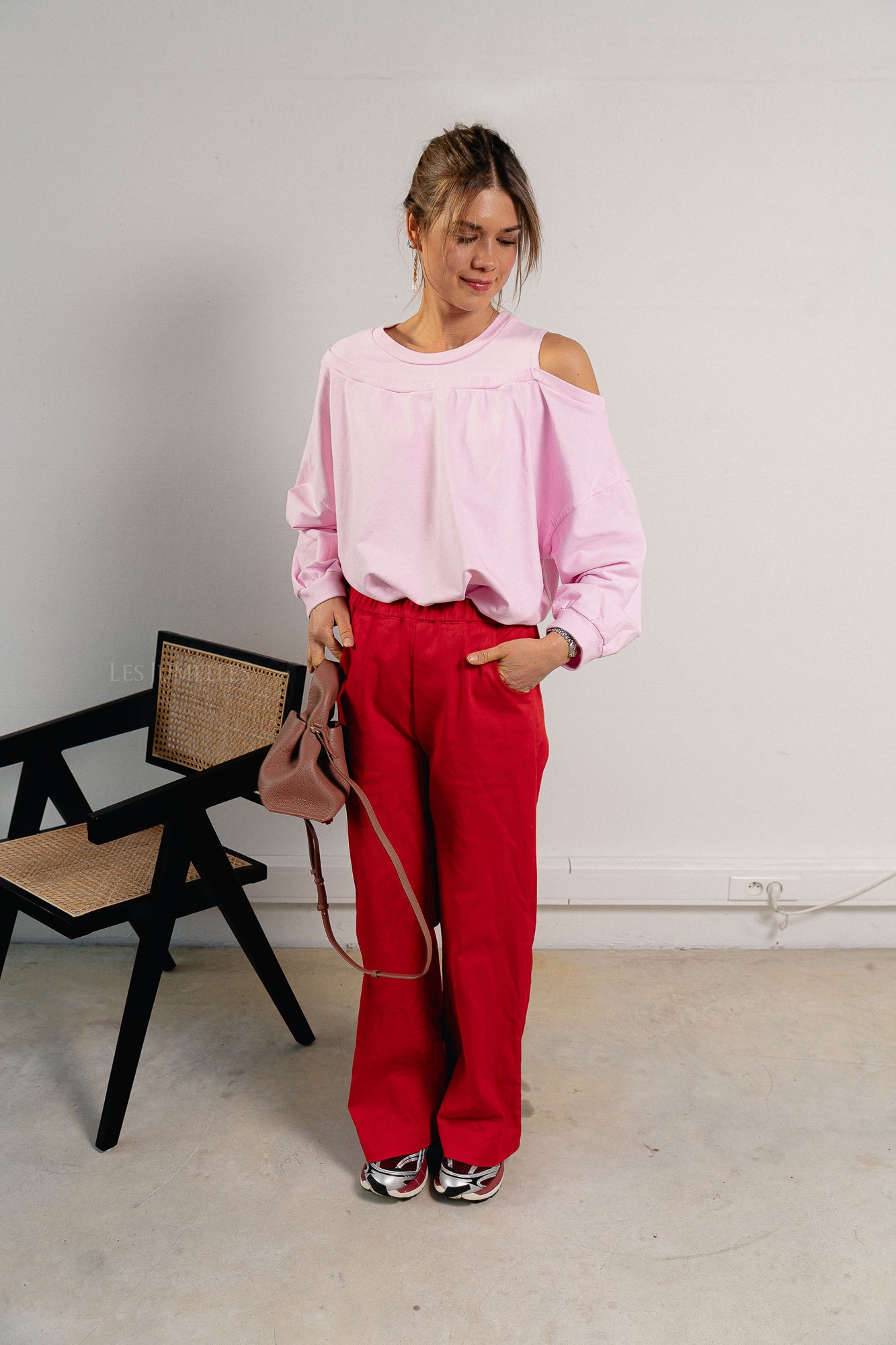 Luna off shoulder sweatshirt pink