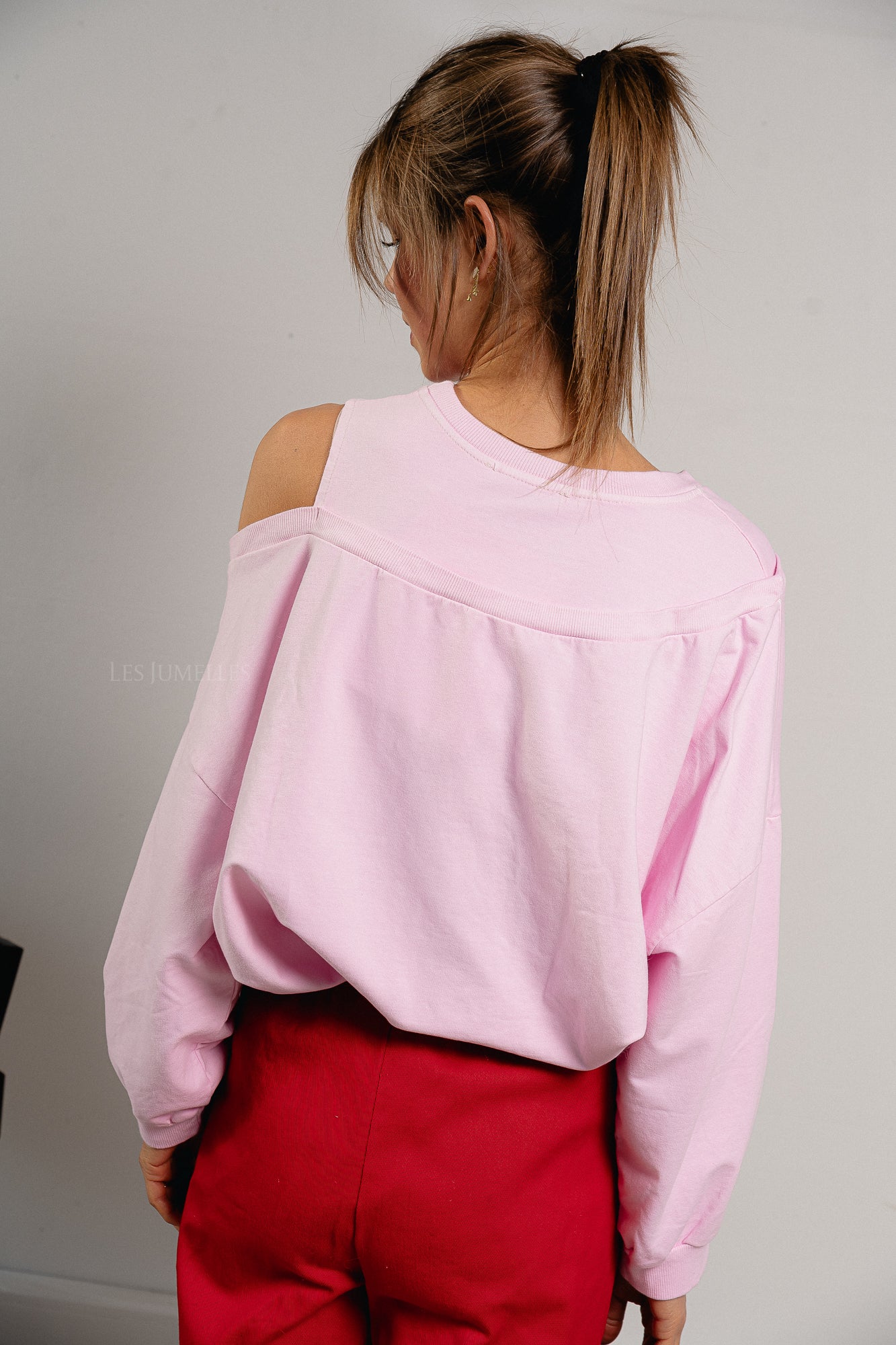 Luna off shoulder sweatshirt pink