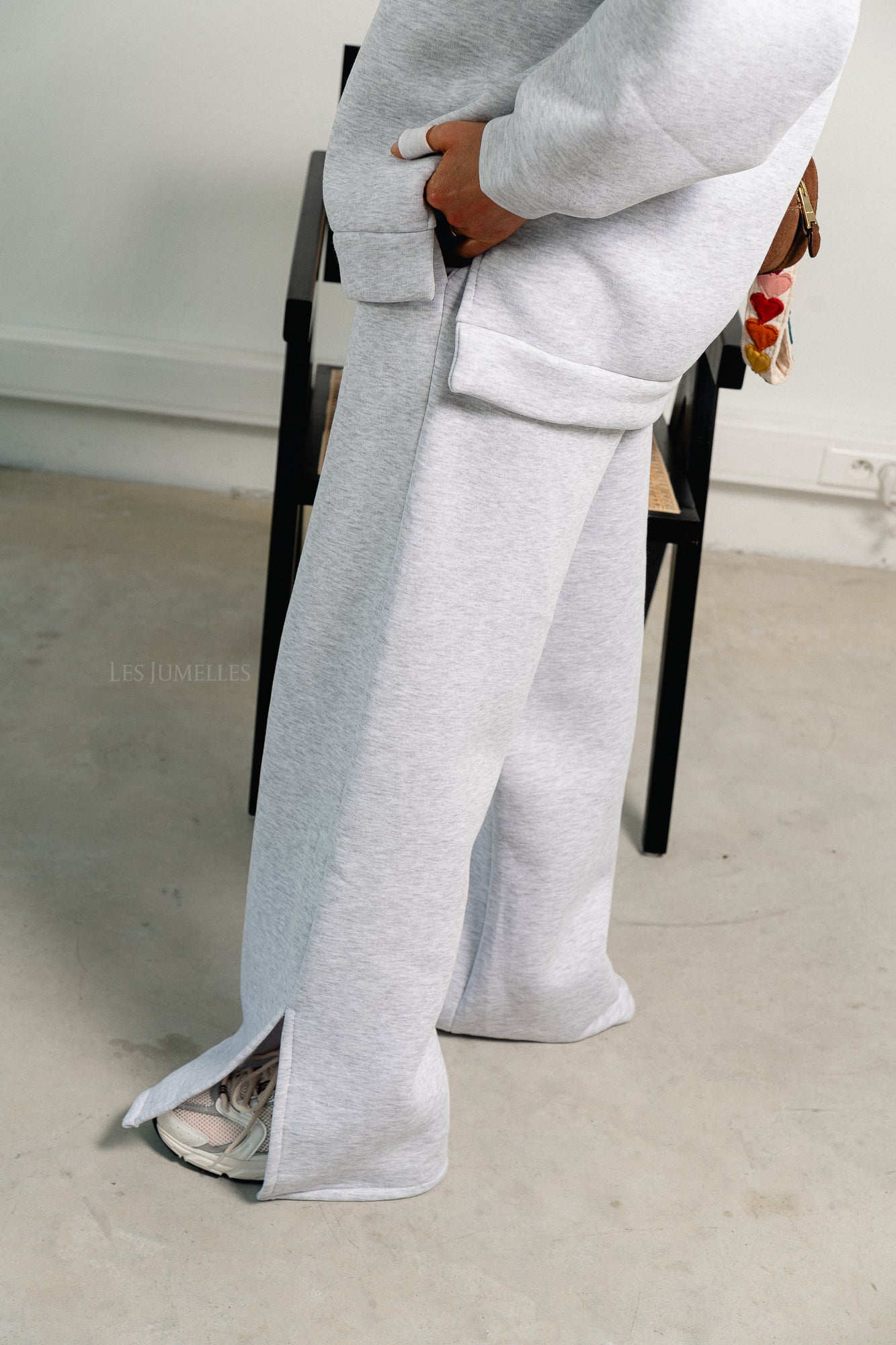 Emelyne sweat pants with split light grey