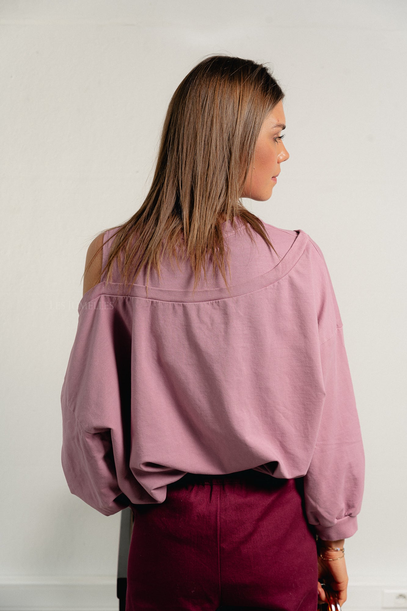 Luna off shoulder sweatshirt old rose