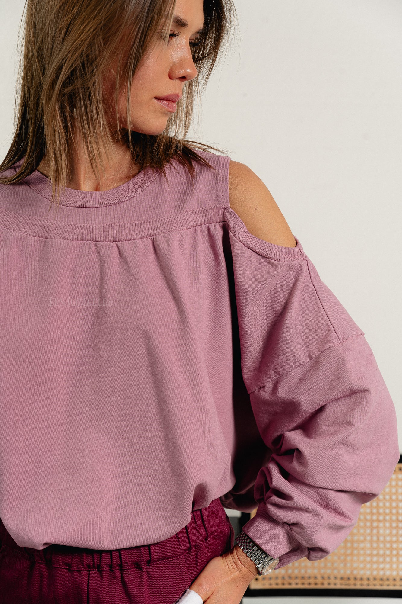 Luna off shoulder sweatshirt old rose