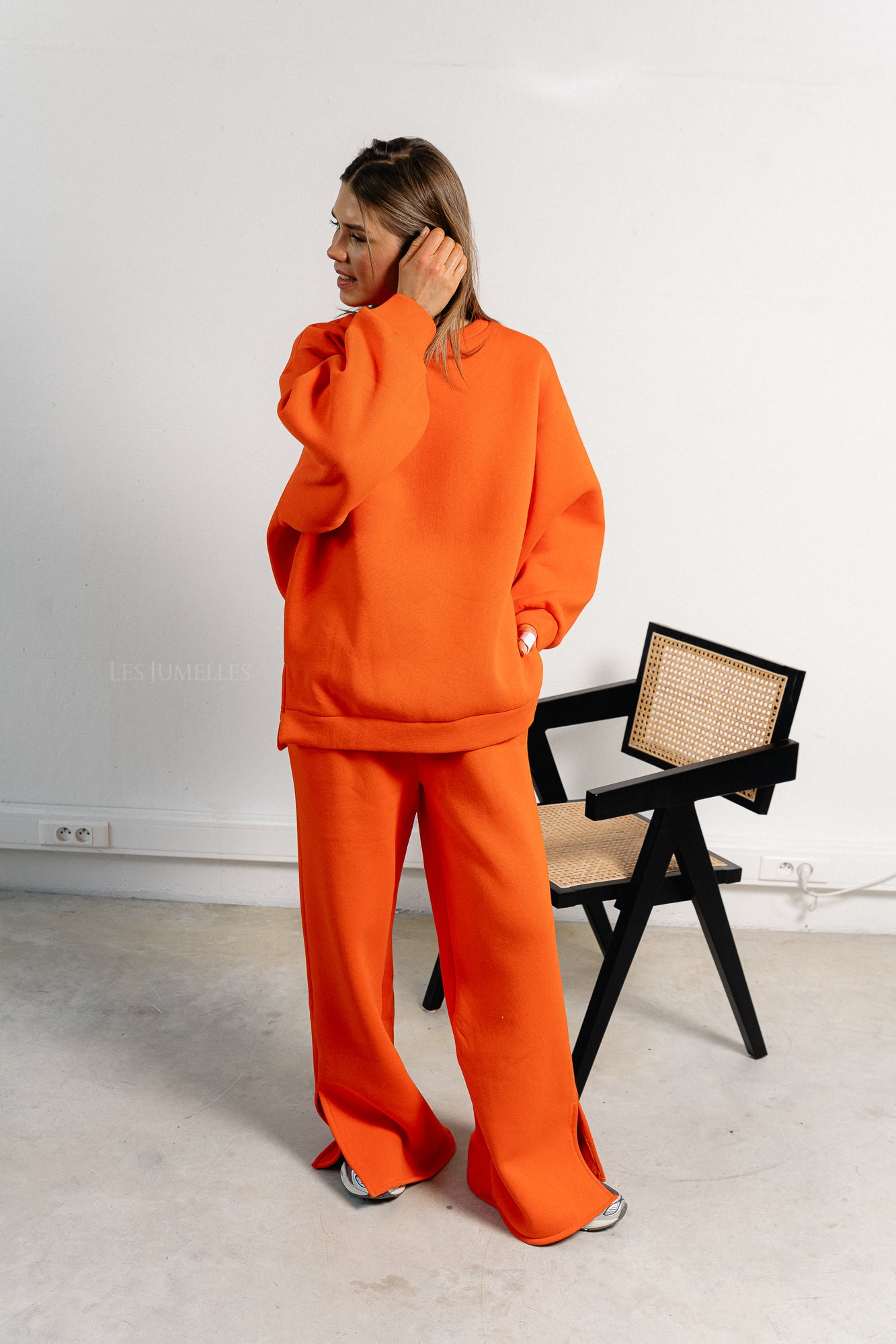 Emelyne sweat pants with split orange