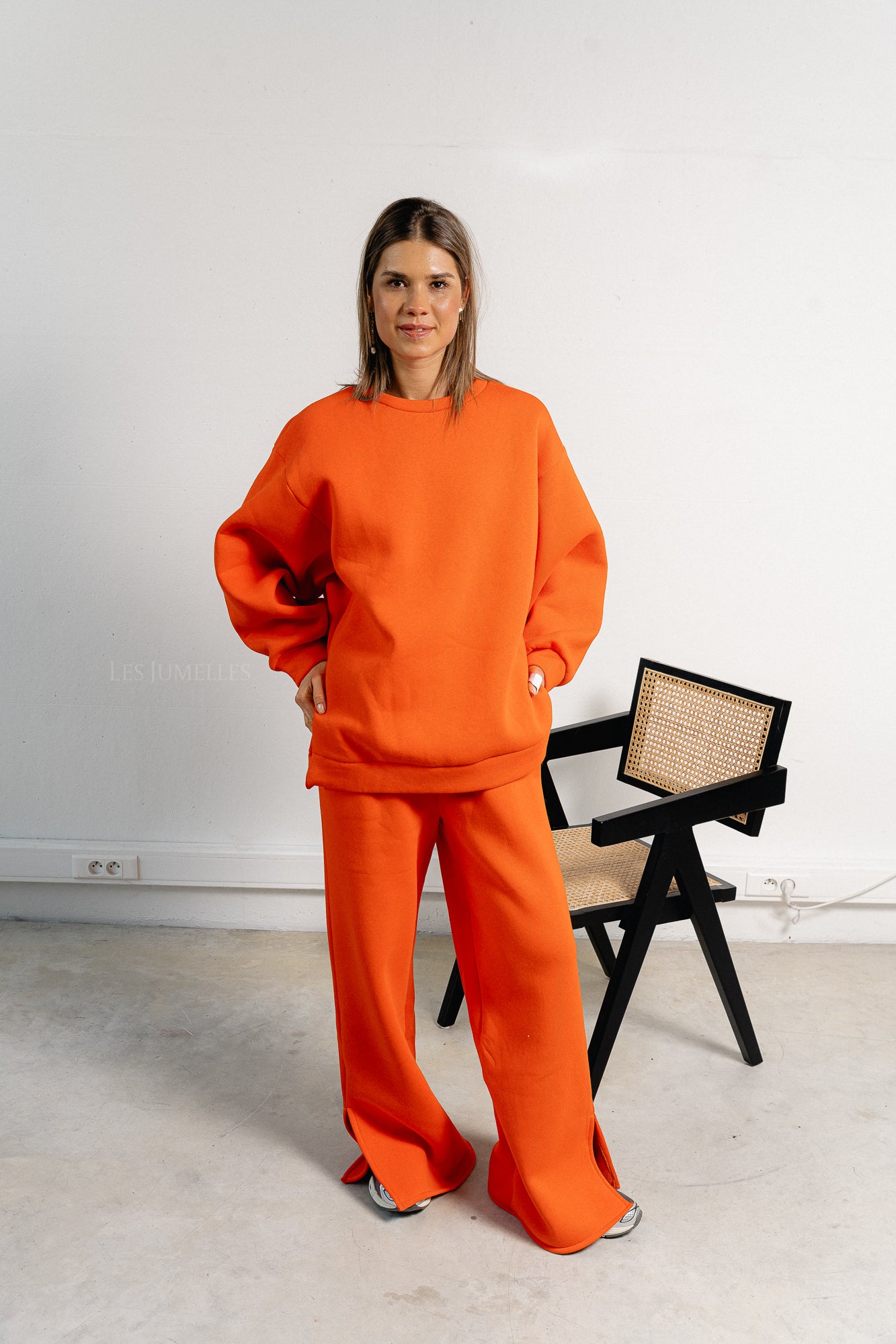 Emelyne sweat pants with split orange