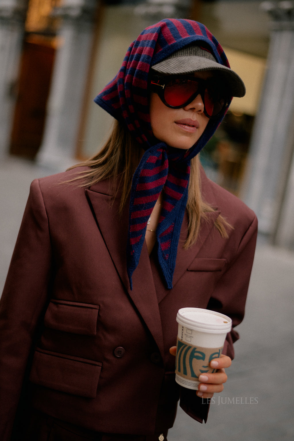 Donna cropped blazer burgundy