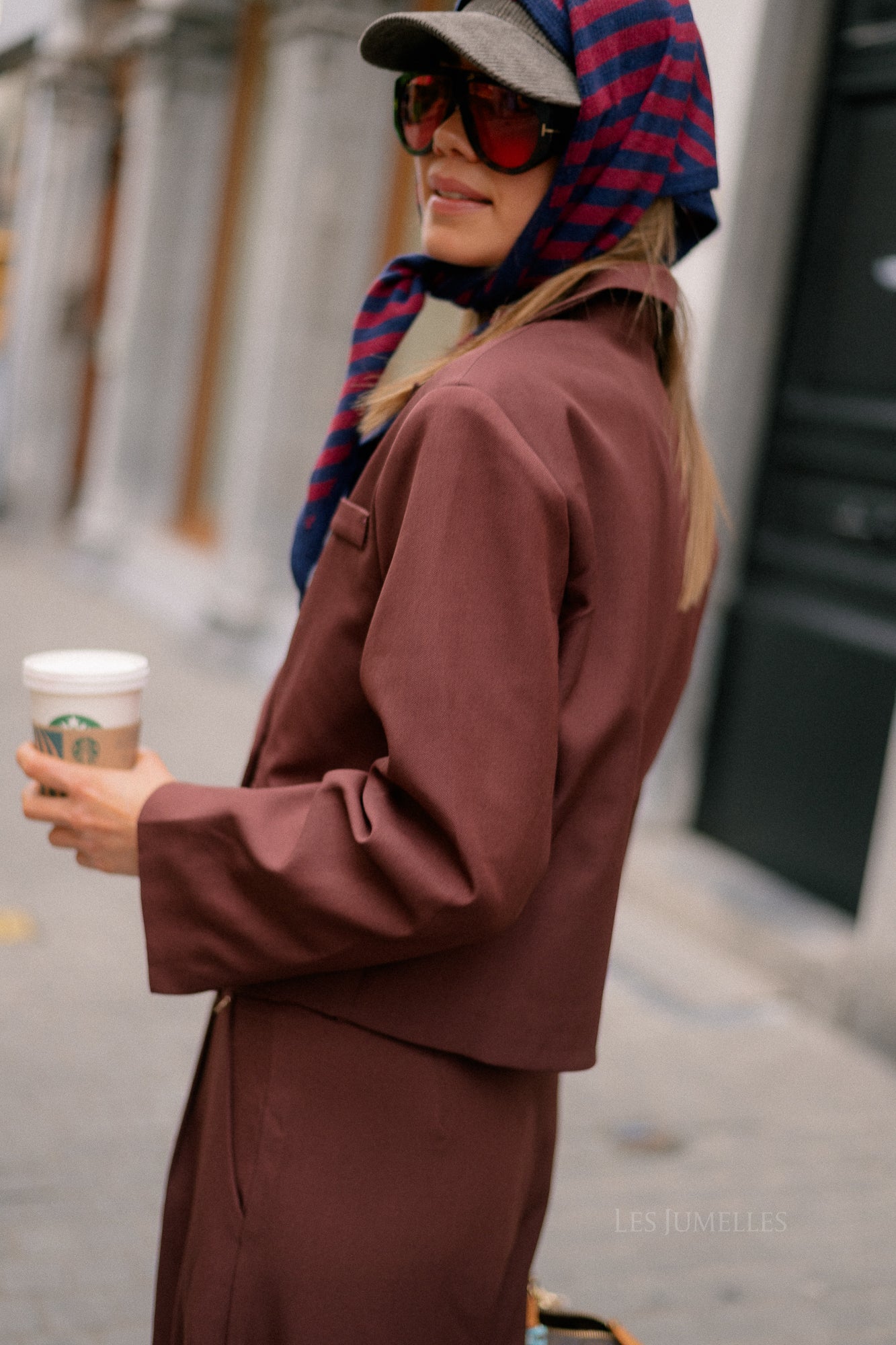 Donna cropped blazer burgundy