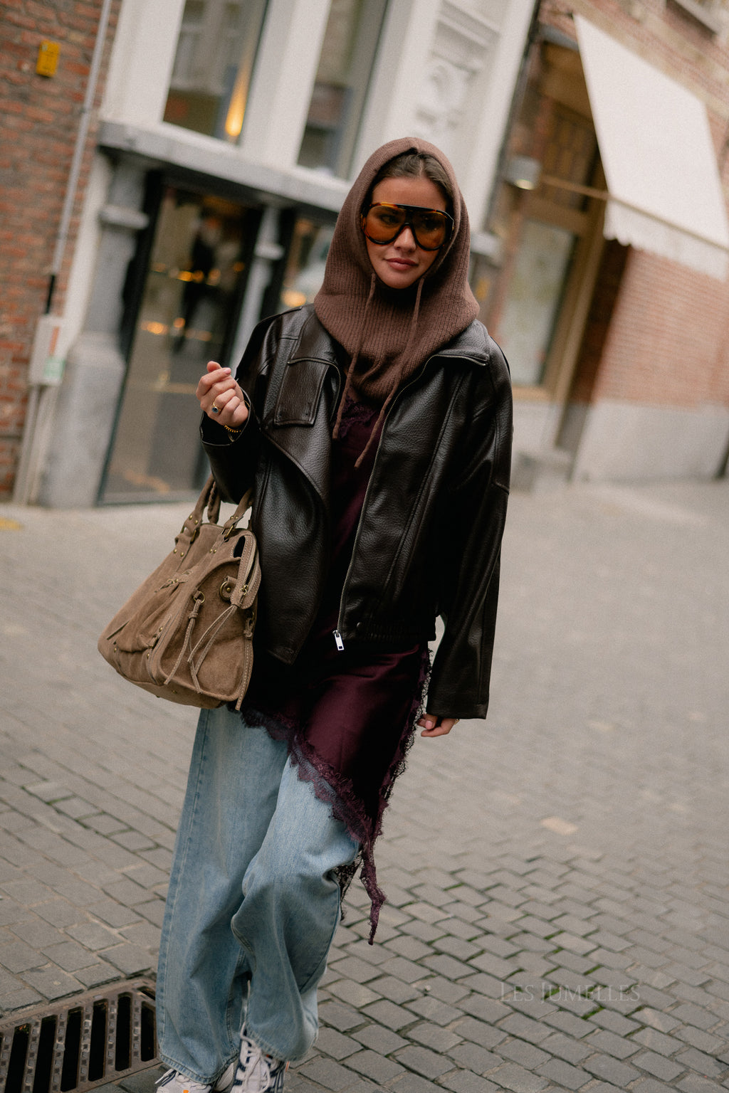 Amelie lace dress aubergine