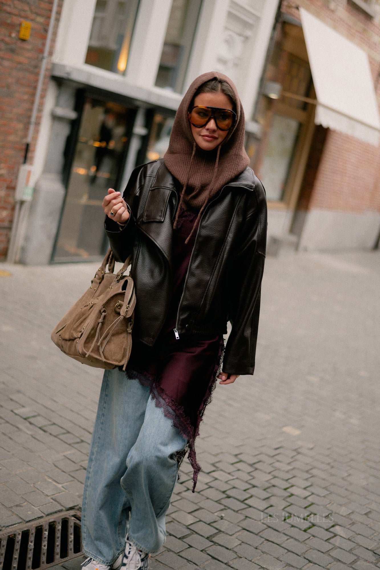 Amelie lace dress aubergine