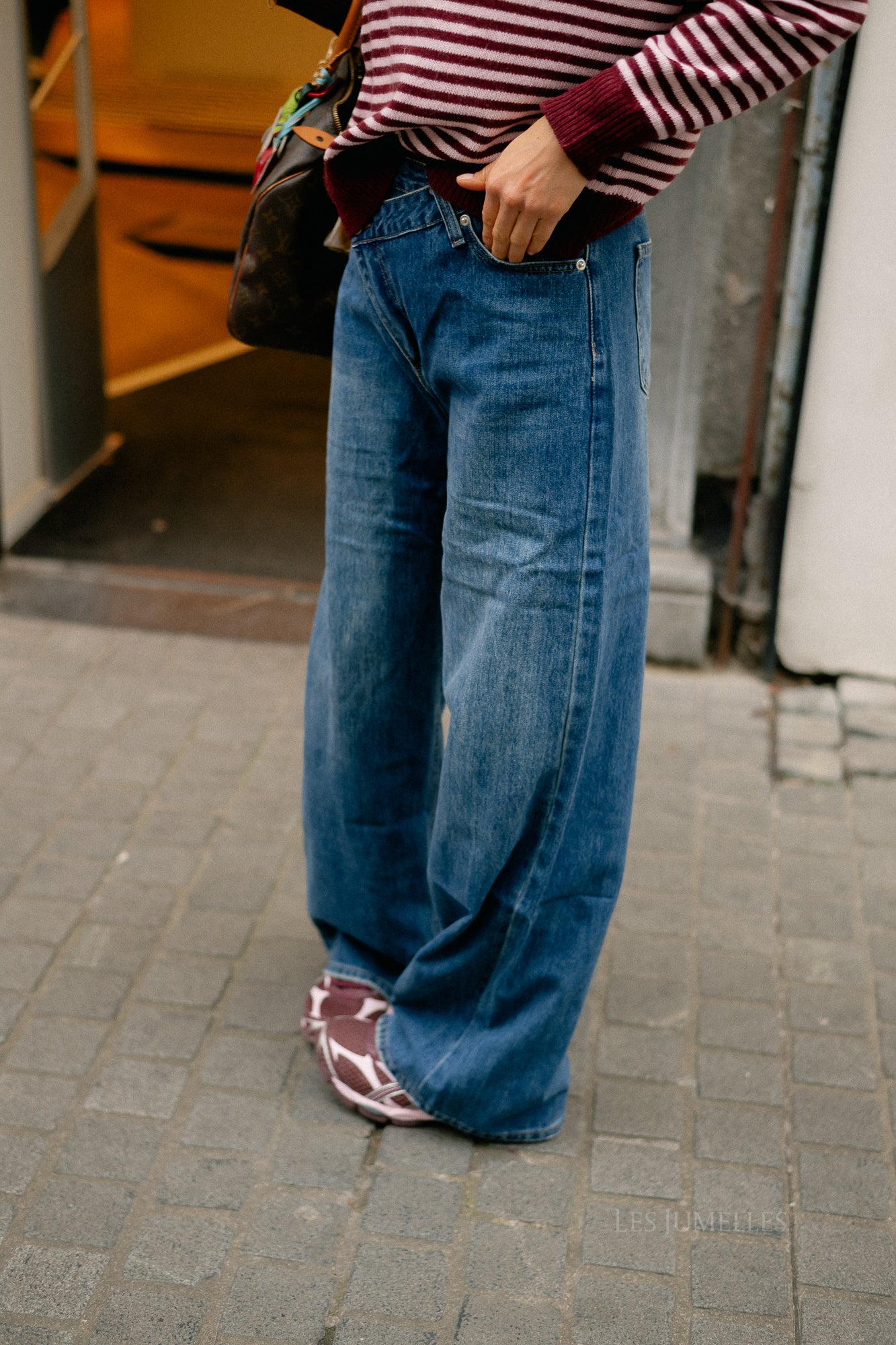 Rena asymmetric jeans medium blue