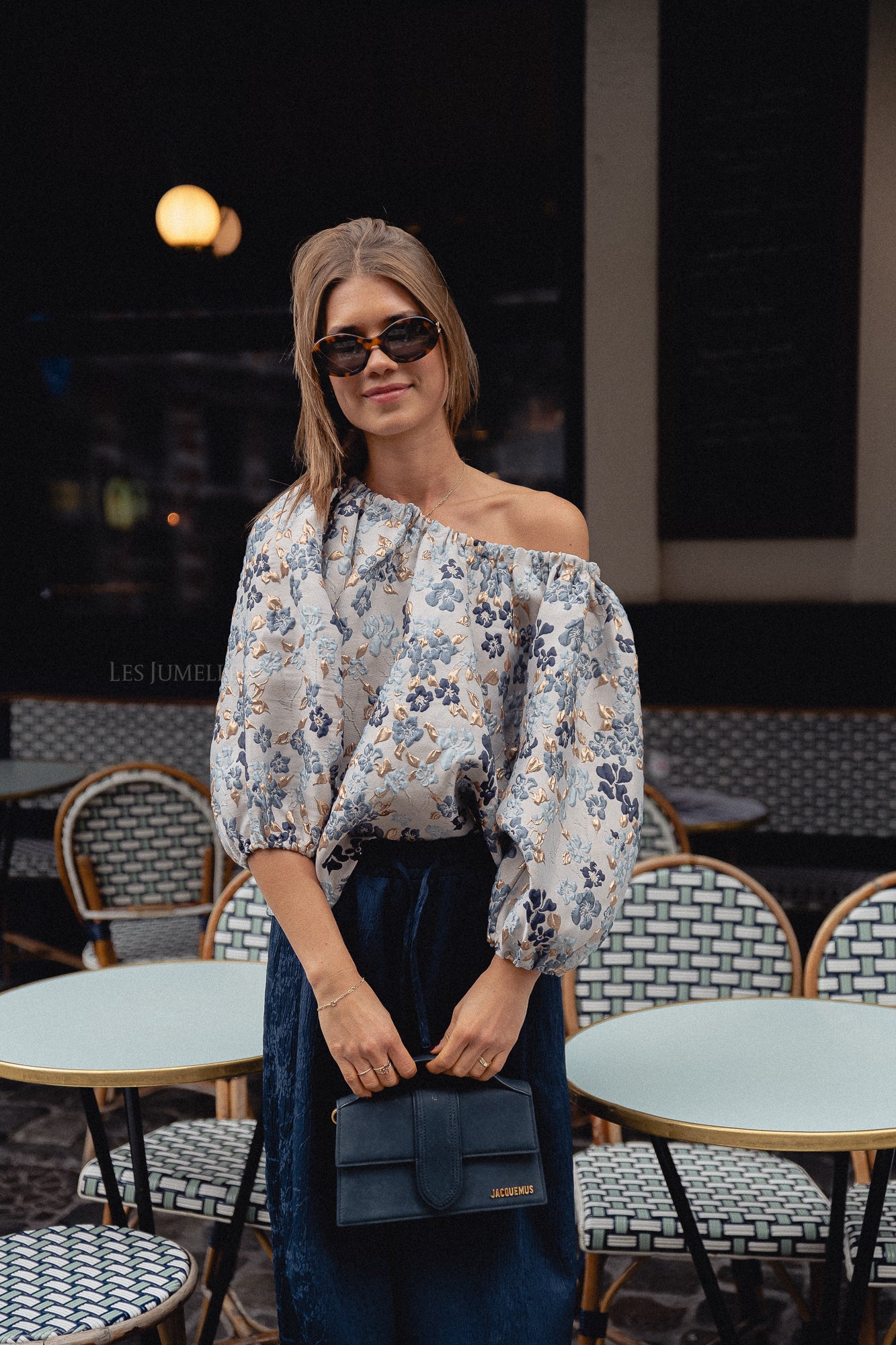 Jamie jacquard blouse blue flowers