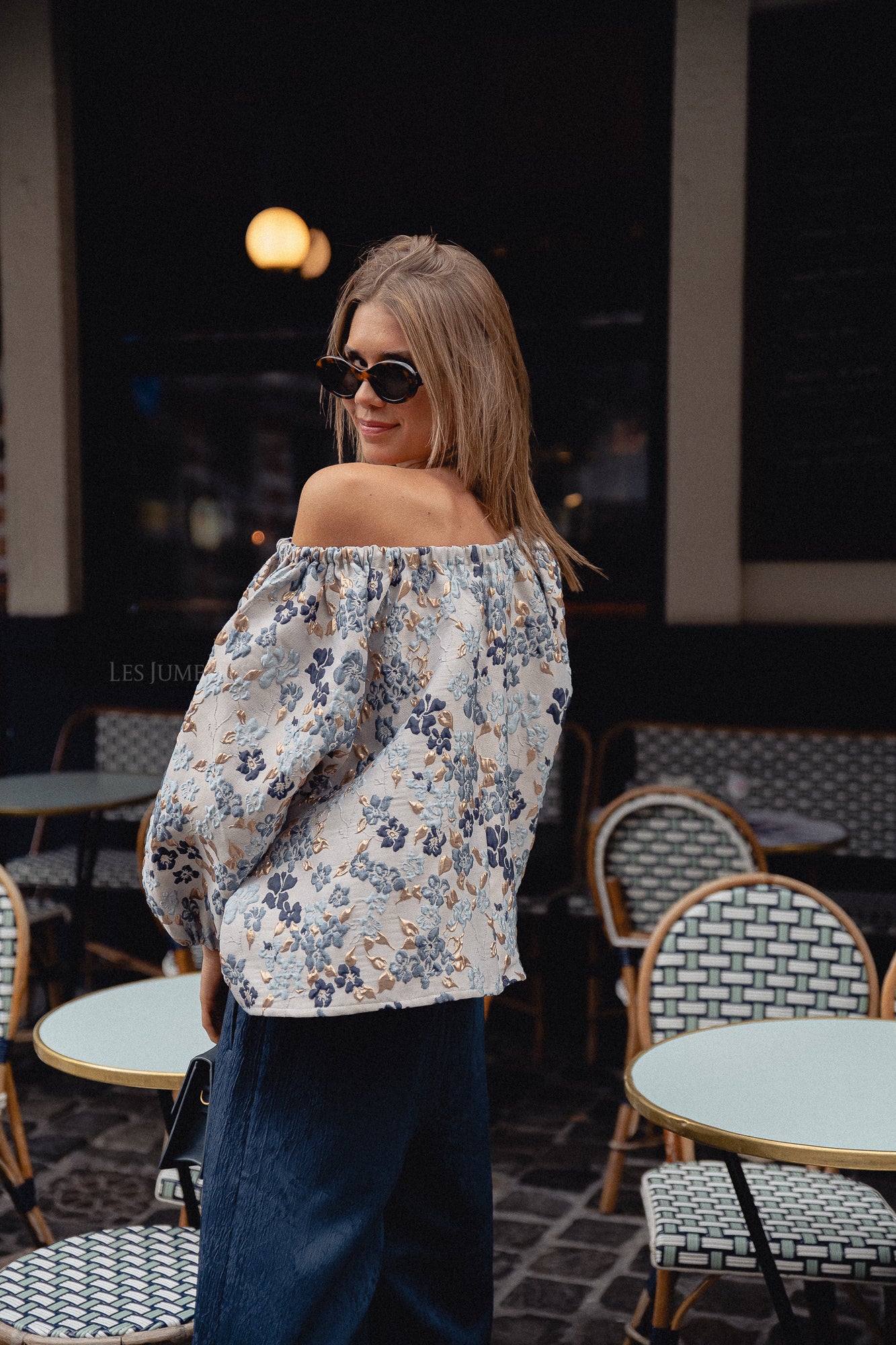 Jamie jacquard blouse blue flowers