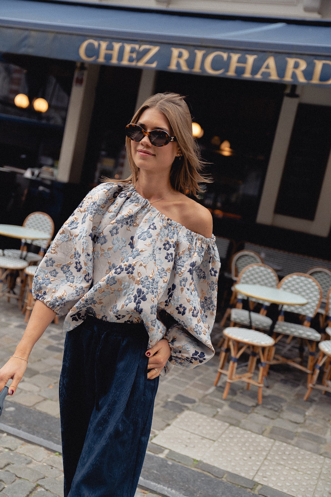 Jamie jacquard blouse blue flowers