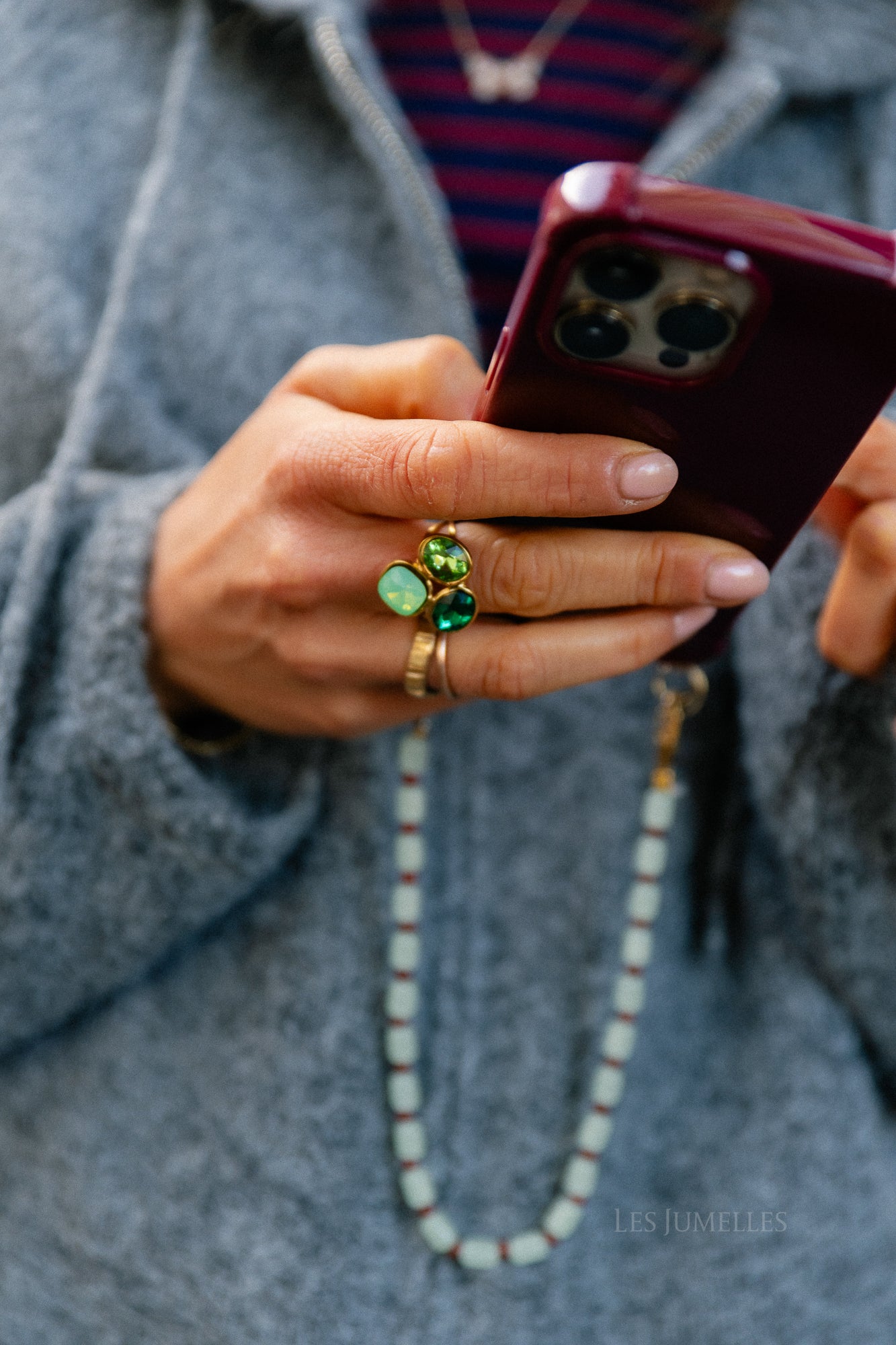 Three stone ring green