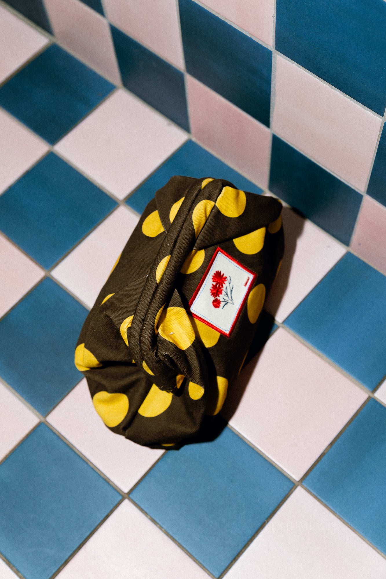 Sac Bonita maxi en toile à pois marron chocolat chaud