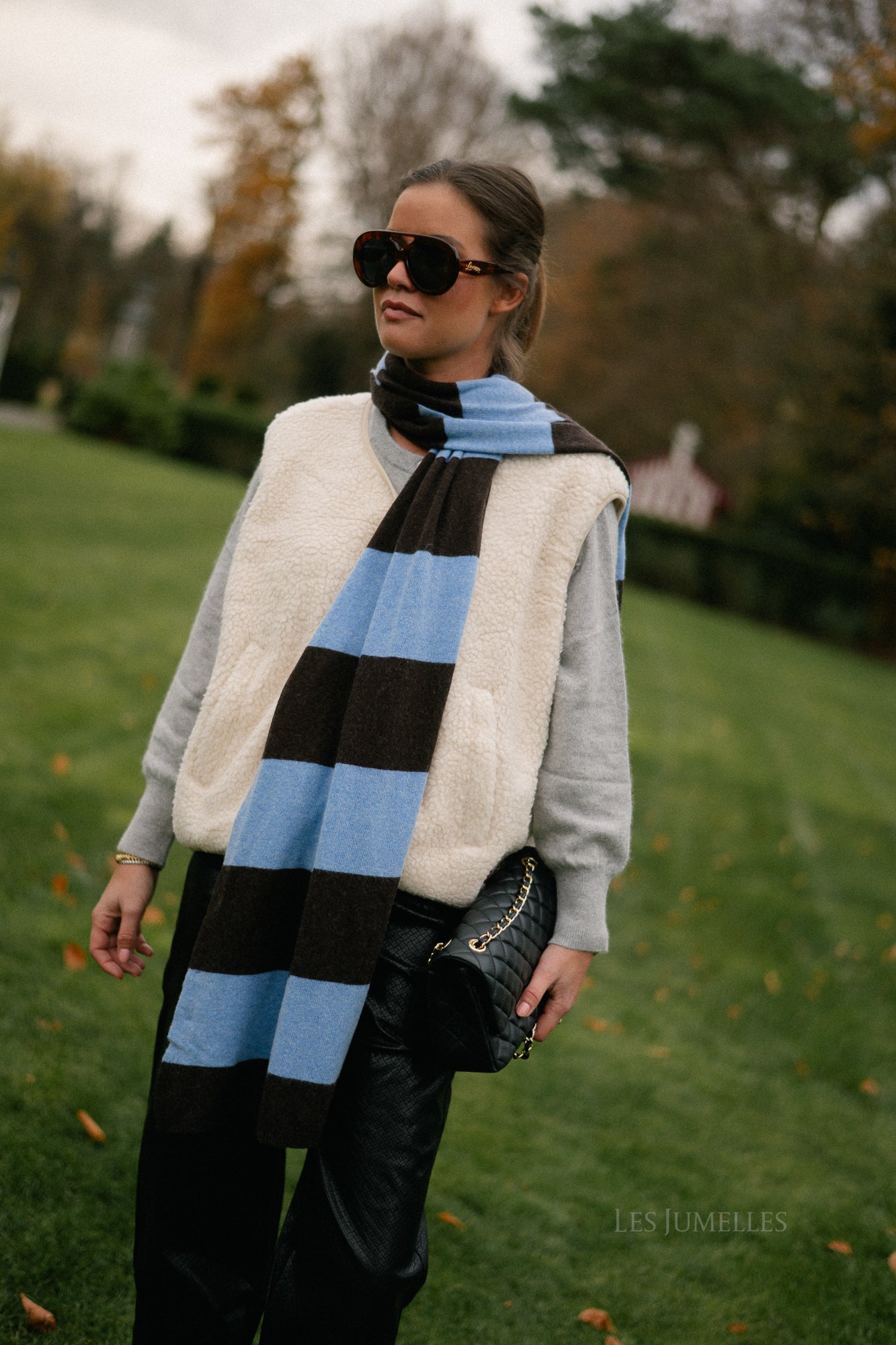 Ella gestreepte sjaal hot chocolate/lichtblauw