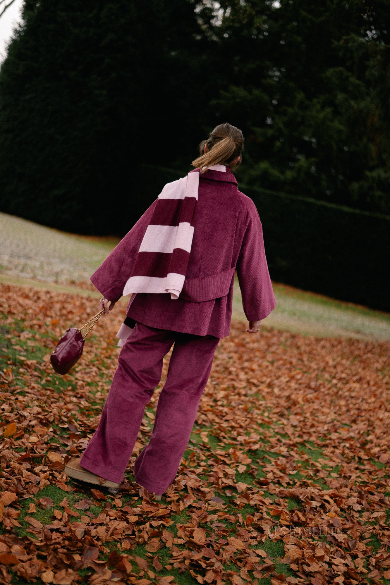 Bobbie jacket aubergine