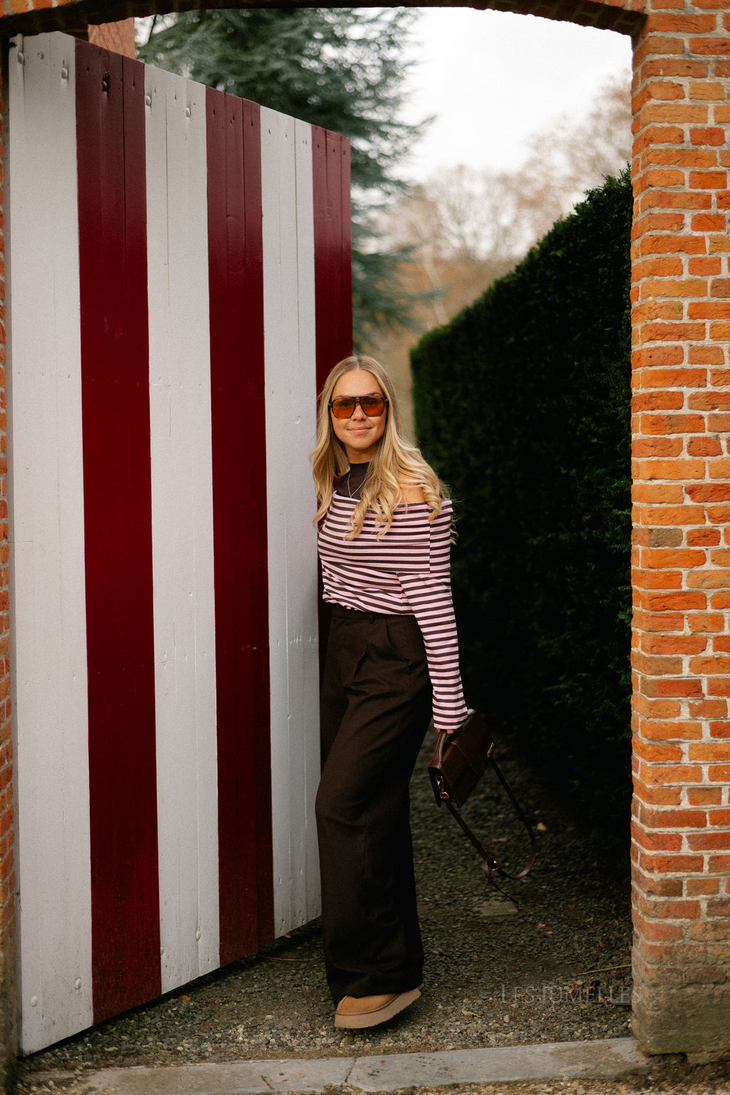 Marley off shoulder striped shirt hot chocolate/baby pink