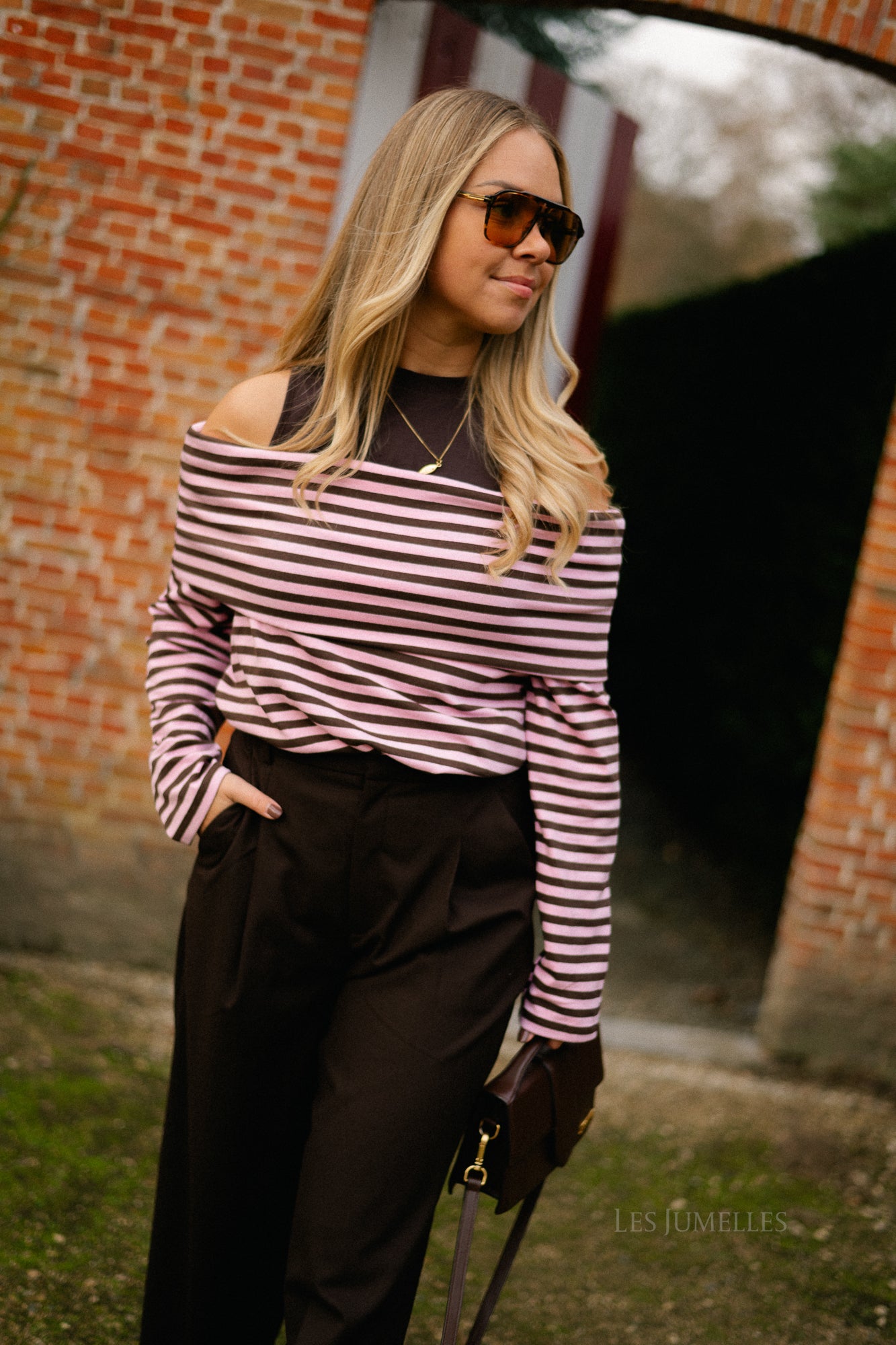 Marley off shoulder striped shirt hot chocolate/baby pink
