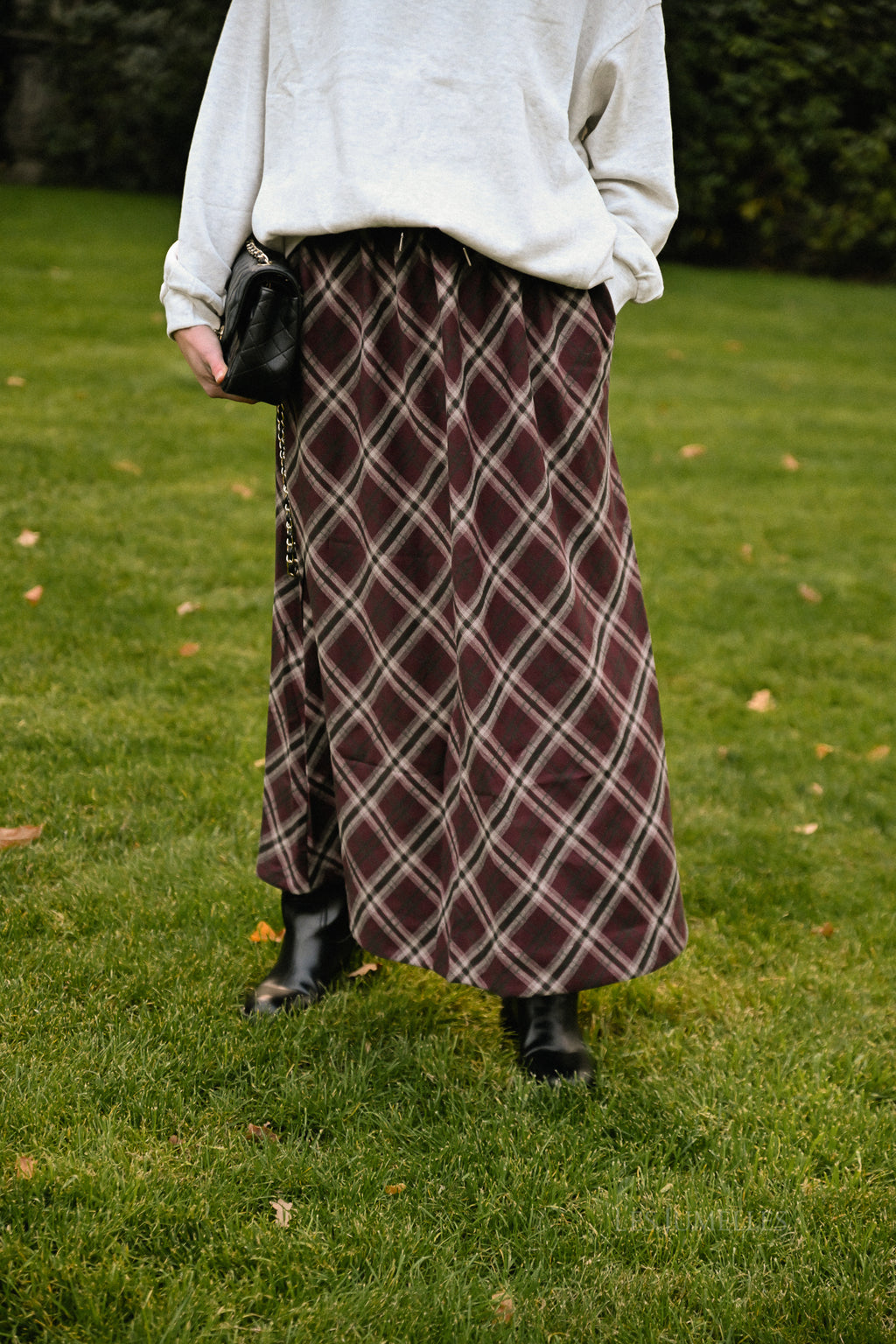 Claire geruite rok bordeaux