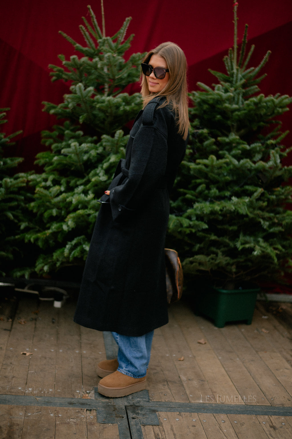 Oversize Eilika Mantel in Schwarz