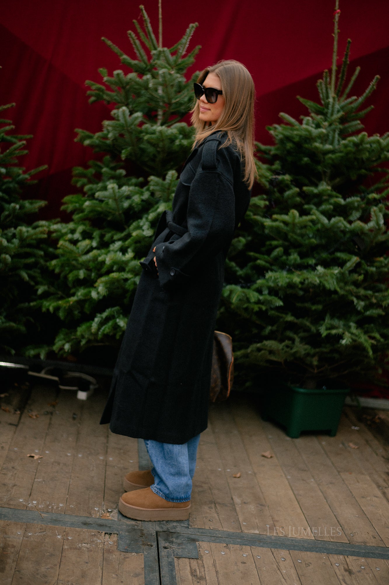 Oversize Eilika Mantel in Schwarz