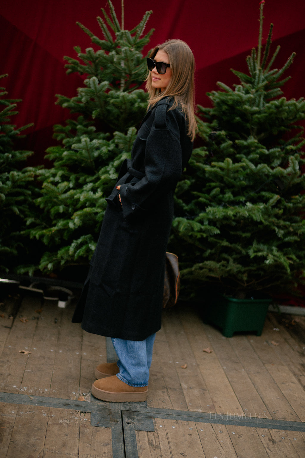 Oversize Eilika Mantel in Schwarz