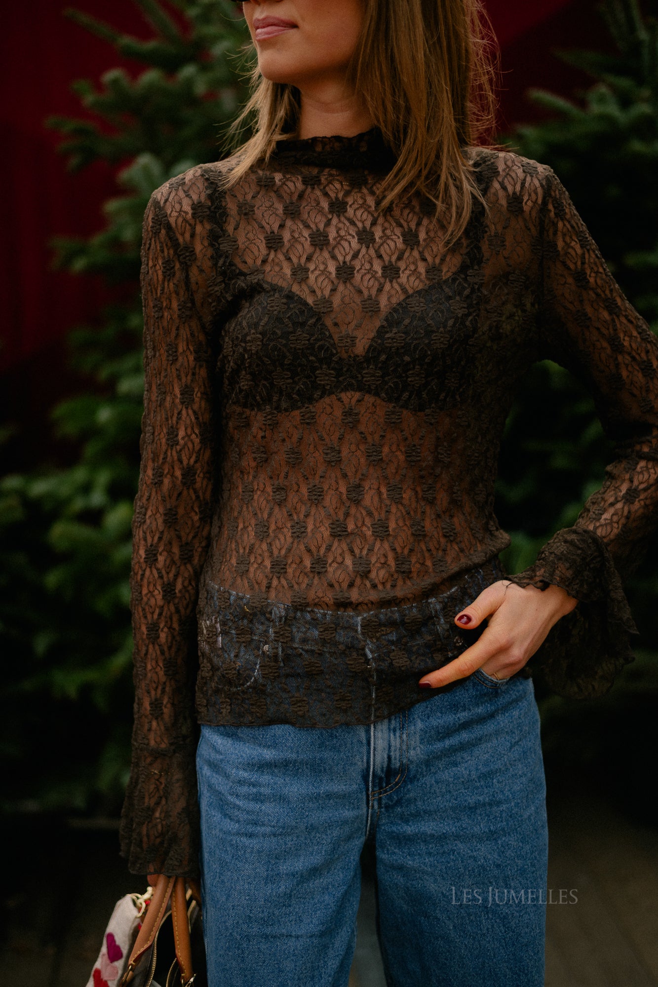 Kaya LS lace top hot chocolate