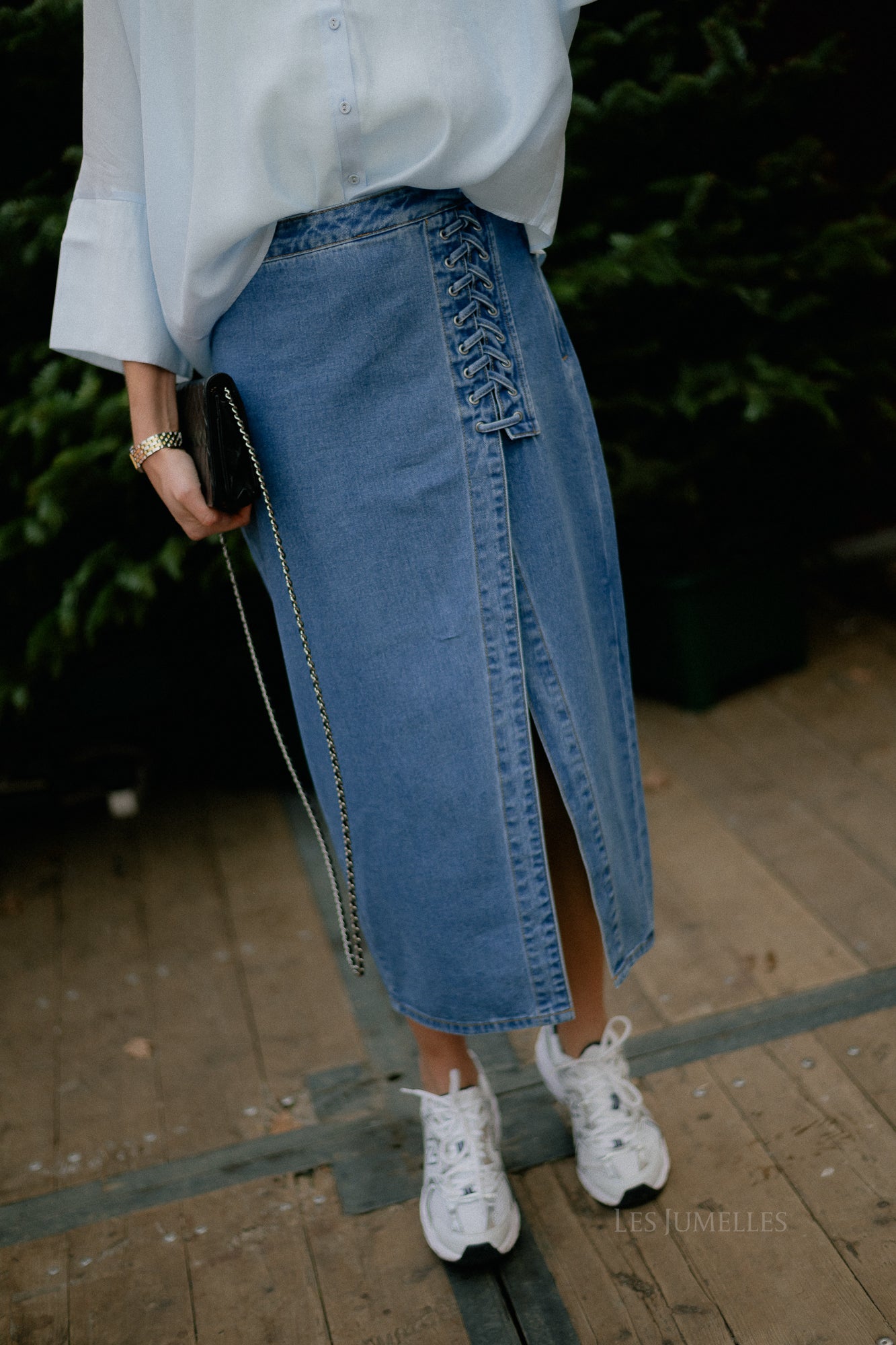 VIGarcia HW lacing detail skirt medium blue denim – Les Jumelles