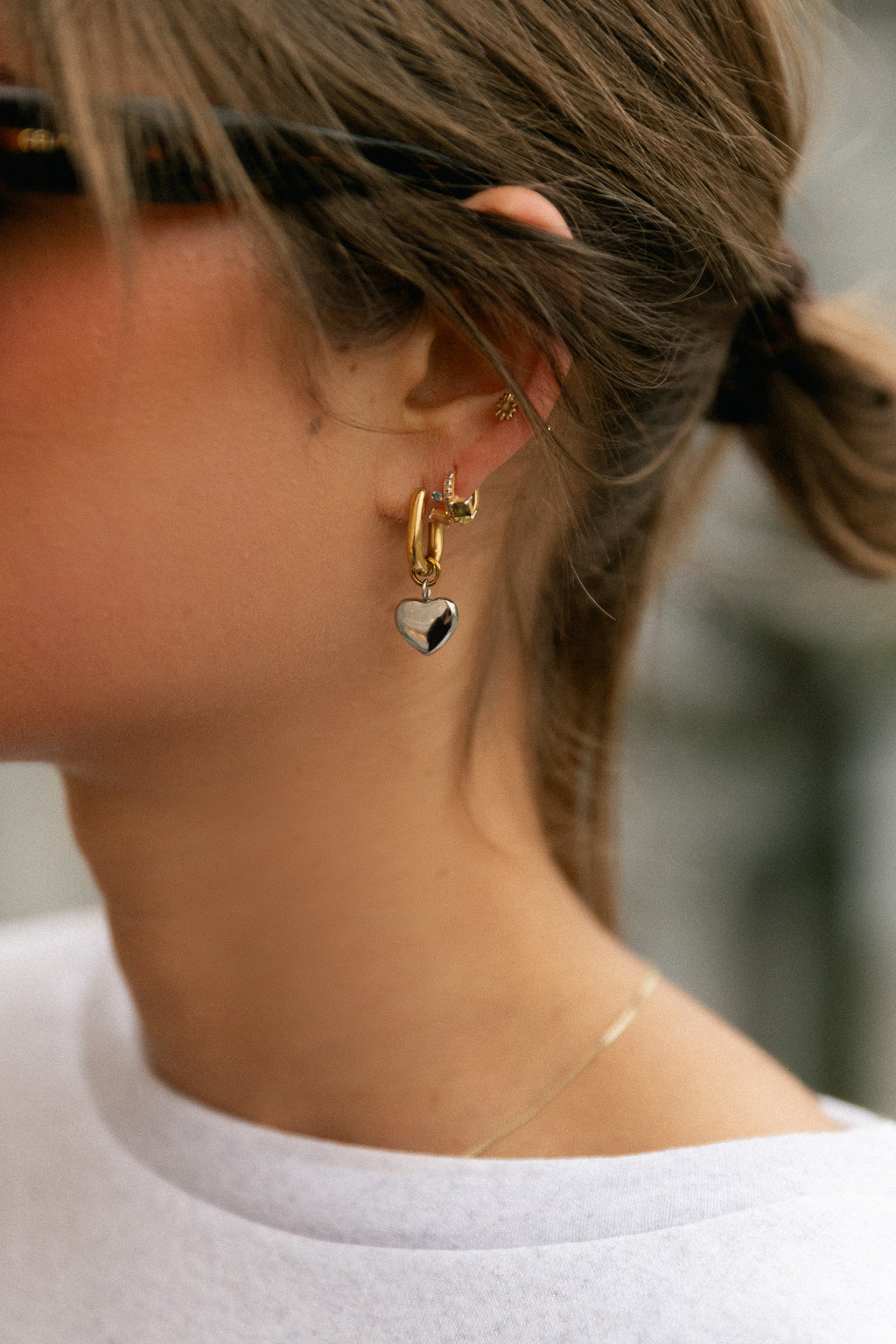 LJ heart charm earrings bicolor