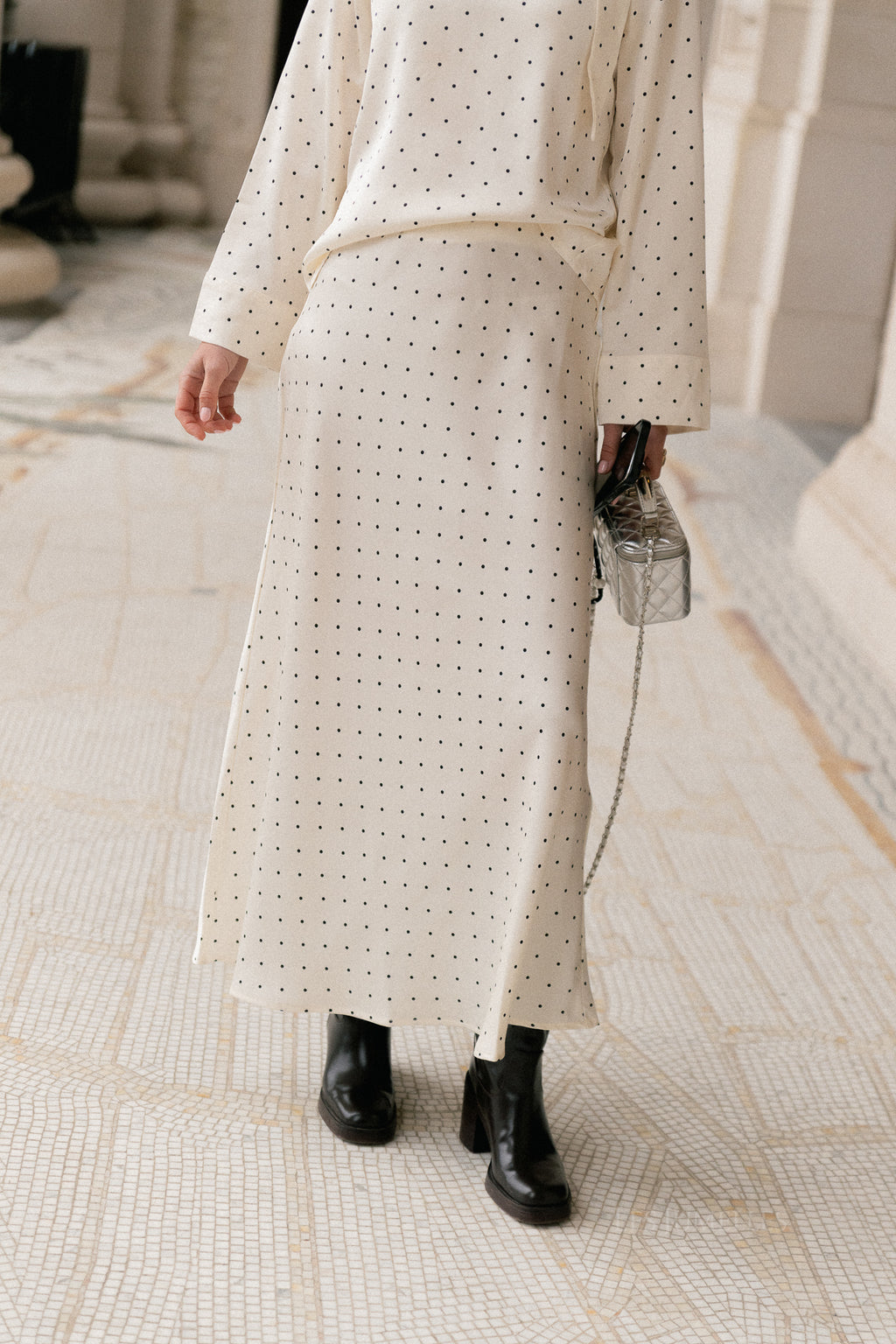 VIFadia HW midi ankle skirt cloud dancer/black dots